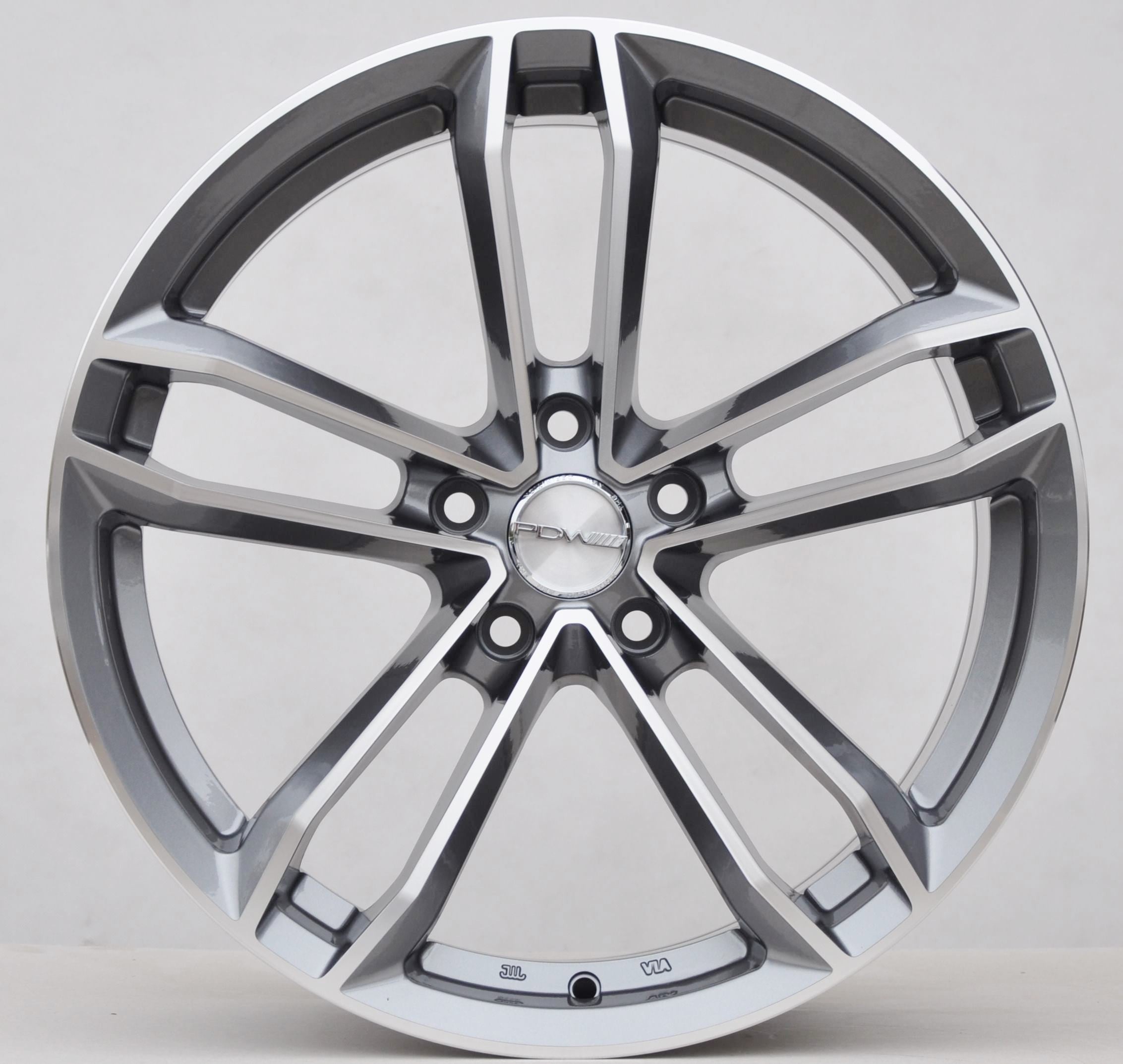 PDW 023/5276 Alufælge 18" 5x100 ET40 – Poleret/grafit (sæt á 4)