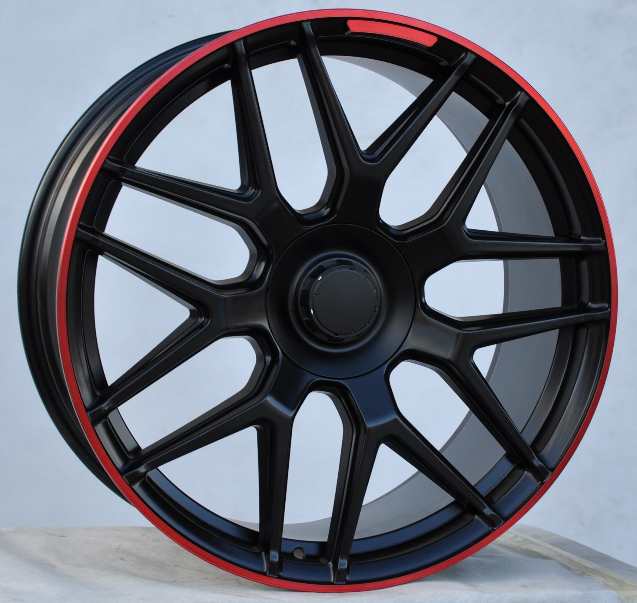 PDW FE115 Alufælge 21" 5x130 ET35 – Poleret/czerwony rant (sæt á 4)