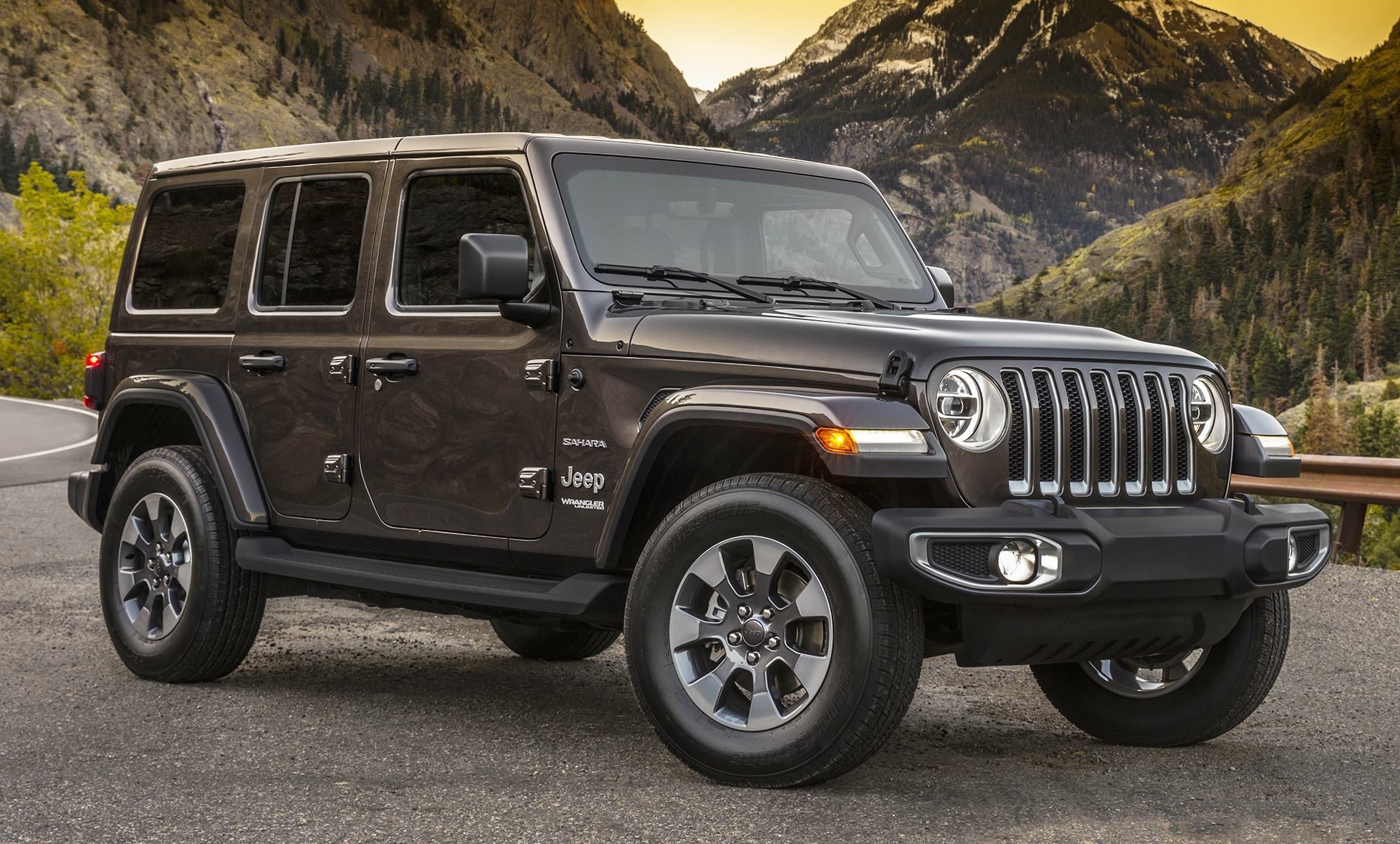 Jeep (oryginalne OEM) 6bz43trmaa Alufælge 18" 5x127 ET44 – Poleret/grafit (sæt á 4)