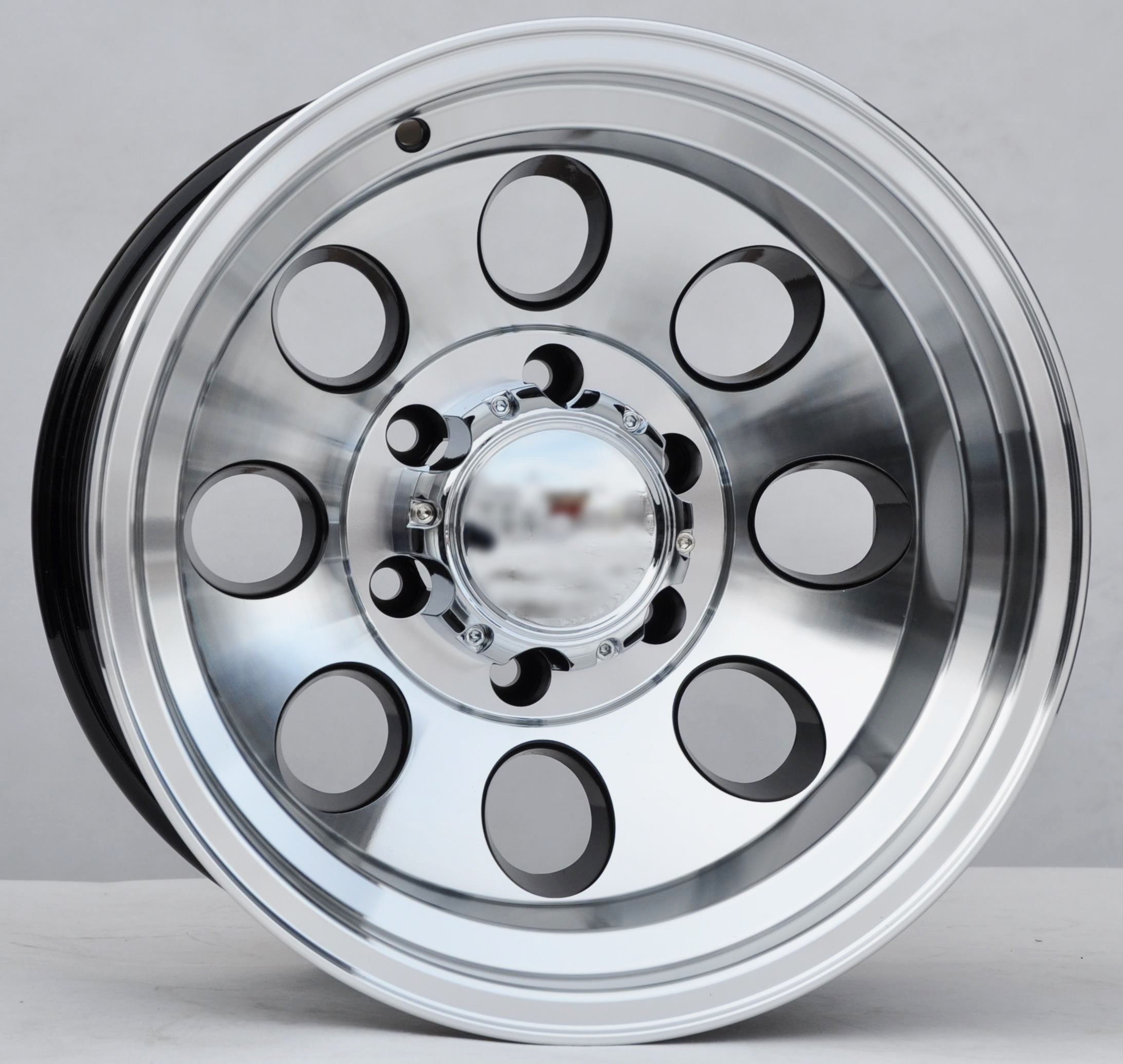 PDW 997 Alufælge 16" 5x139.7 ET-48 – Poleret/sort (sæt á 4)