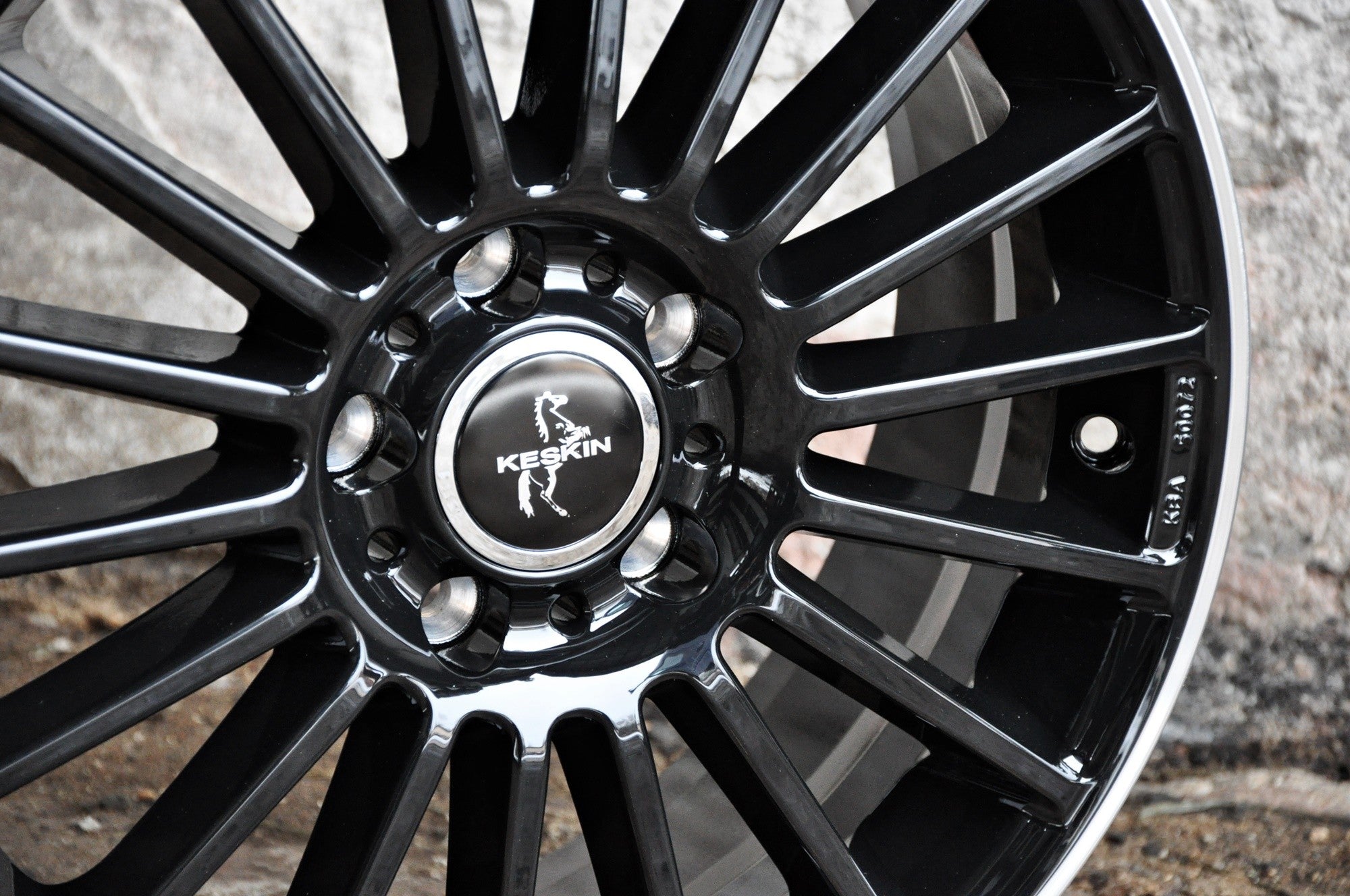Keskin KT15 Alufælge 18" 5x112 ET30 – Poleret/sort (sæt á 4)