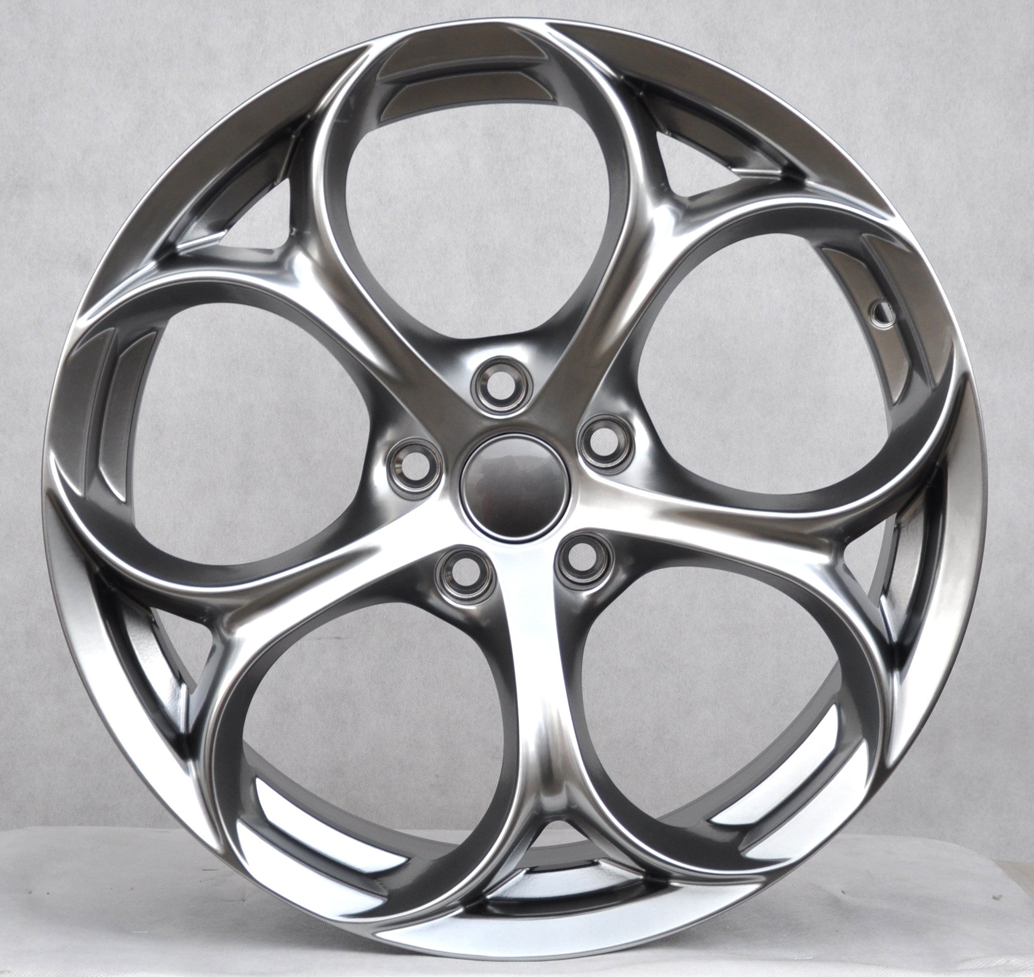 PDW 1664a Alufælge 18" 5x110 ET33 – Dymione (sæt á 4)