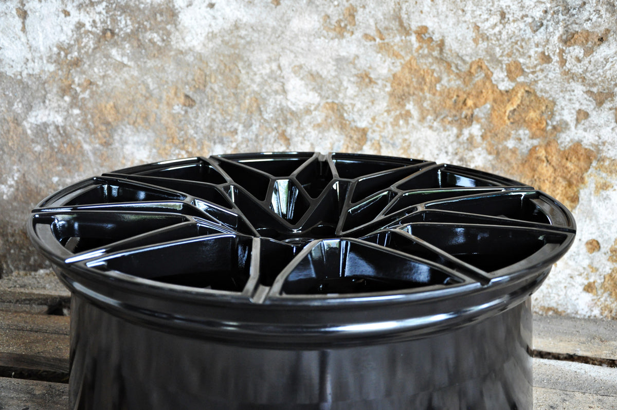 PDW WC002/1602-2 Alufælge 18" 8/9J 5x112 ET30 – Sort (sæt á 4)