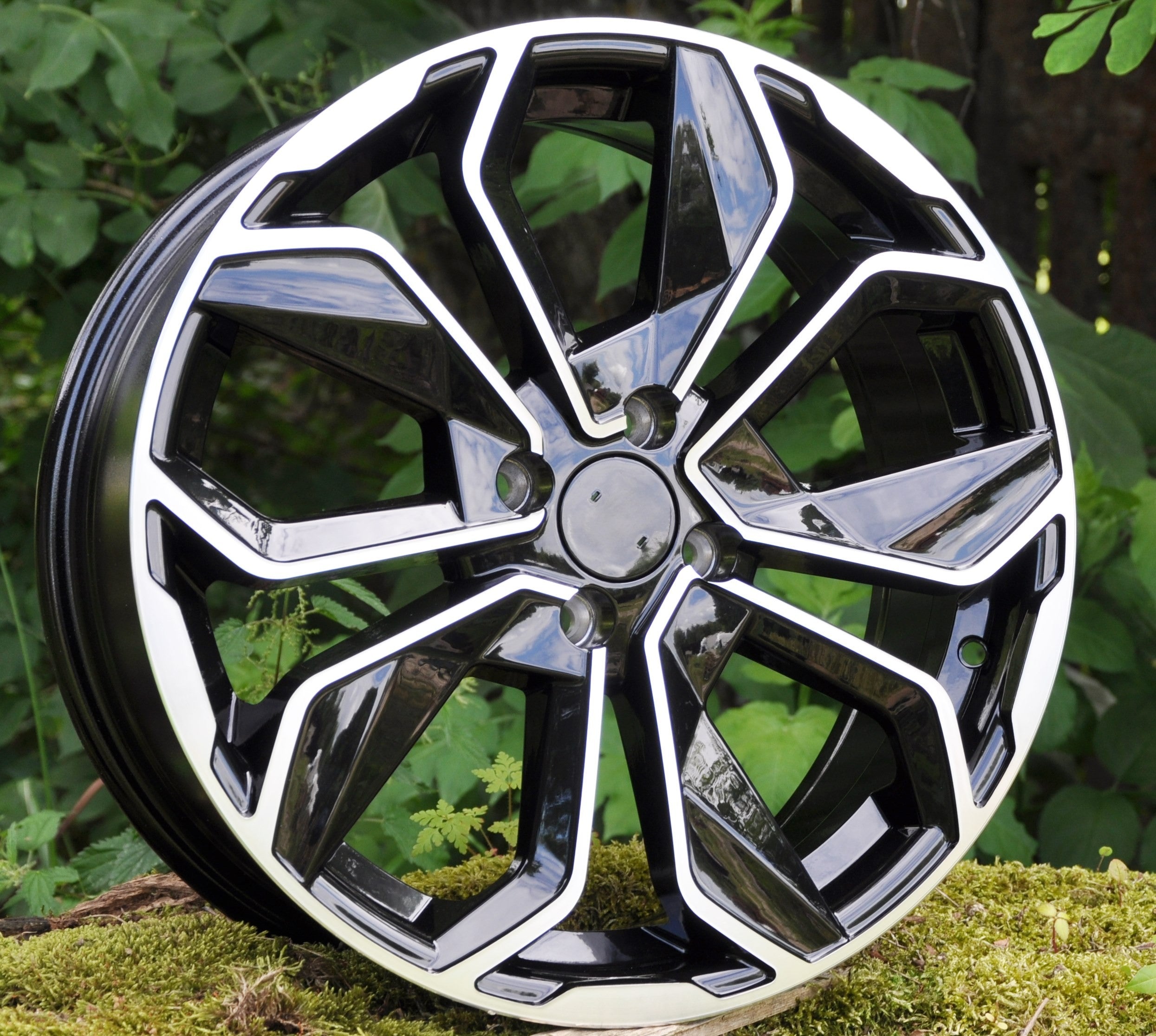 PDW 5296 Alufælge 14" 4x100 ET40 – Poleret/sort (sæt á 4)