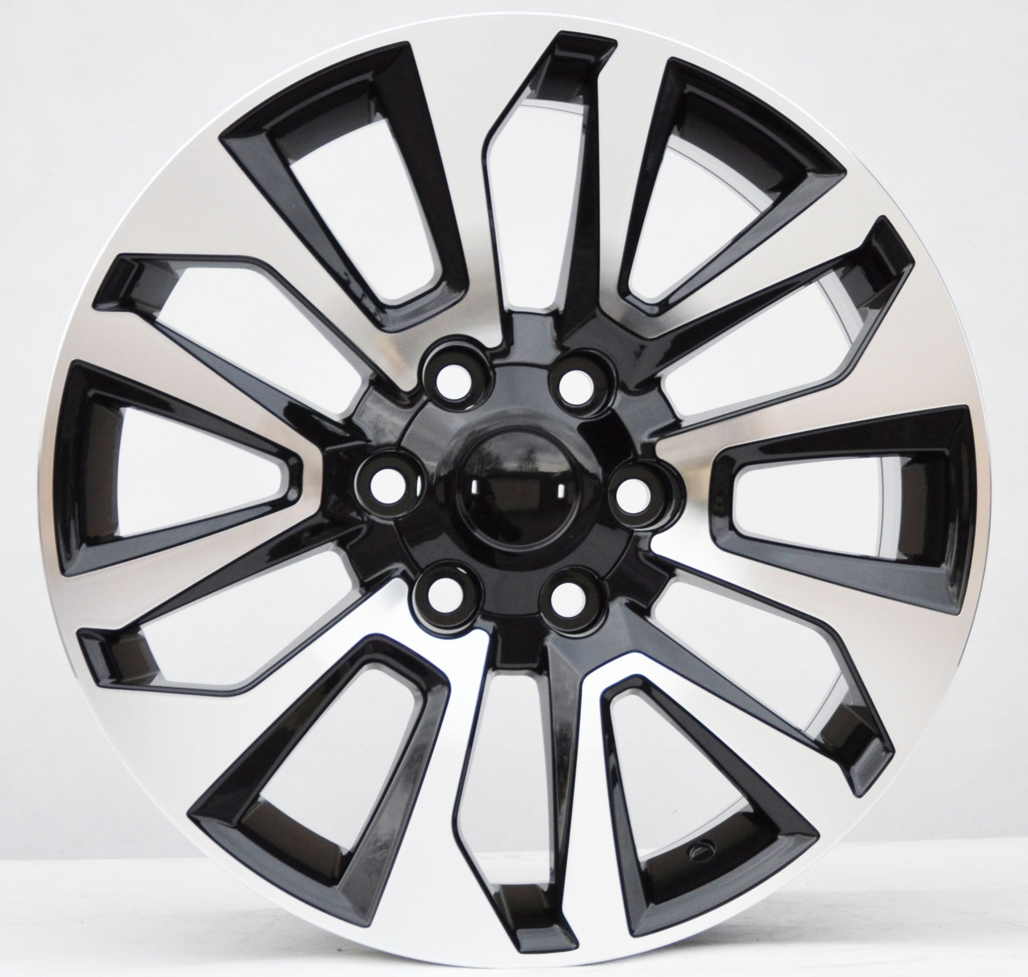 PDW 1743 Alufælge 20" 6x139.7 ET25 – Poleret/sort (sæt á 4)