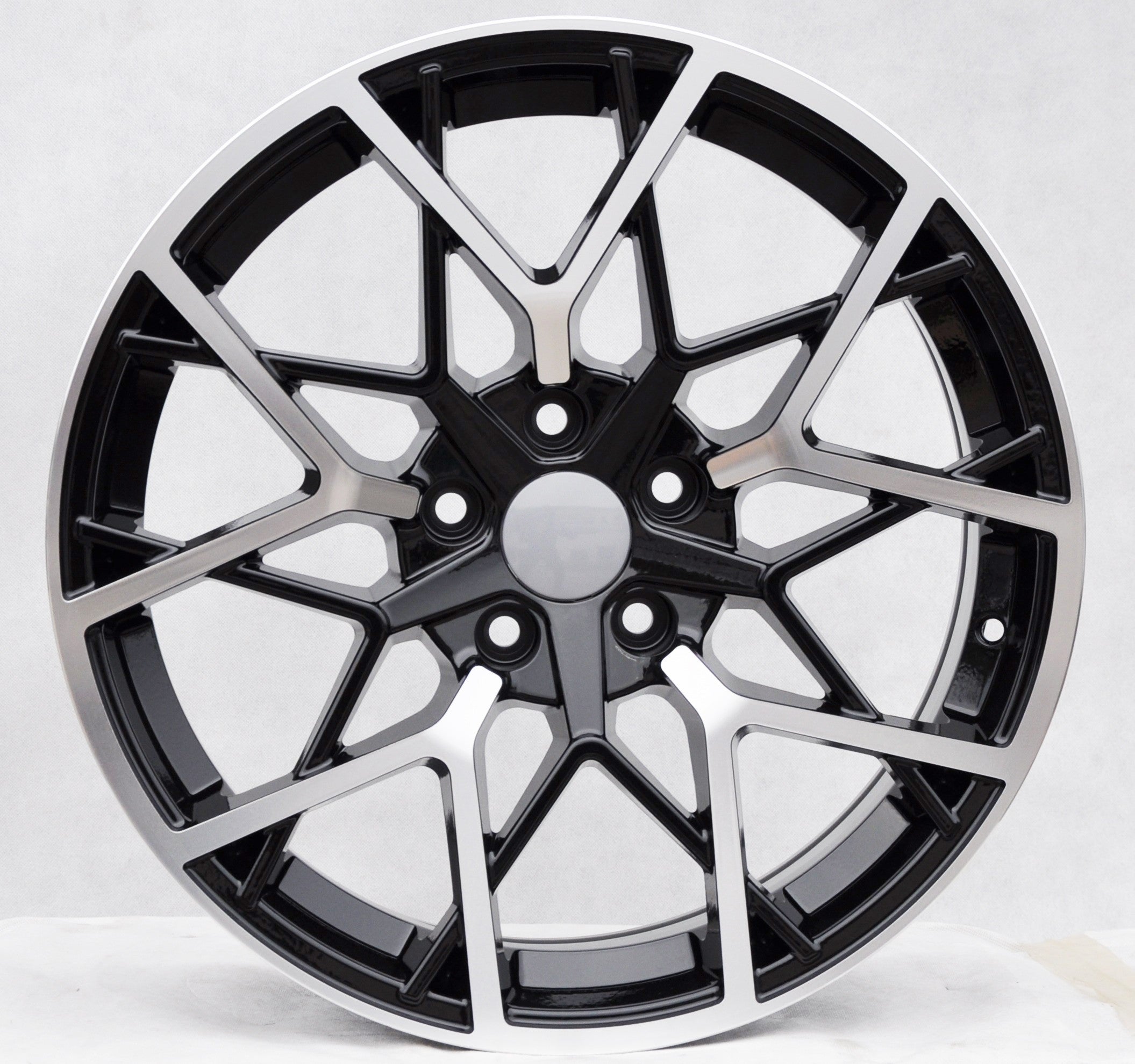PDW 1383 Alufælge 18" 5x120 ET34 – Poleret/sort (sæt á 4)