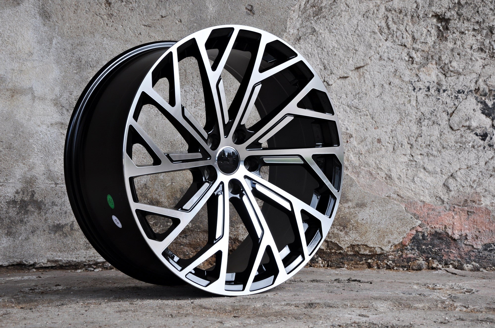 PDW 0337 Alufælge 19" 5x112 ET32 – Poleret/sort (sæt á 4)