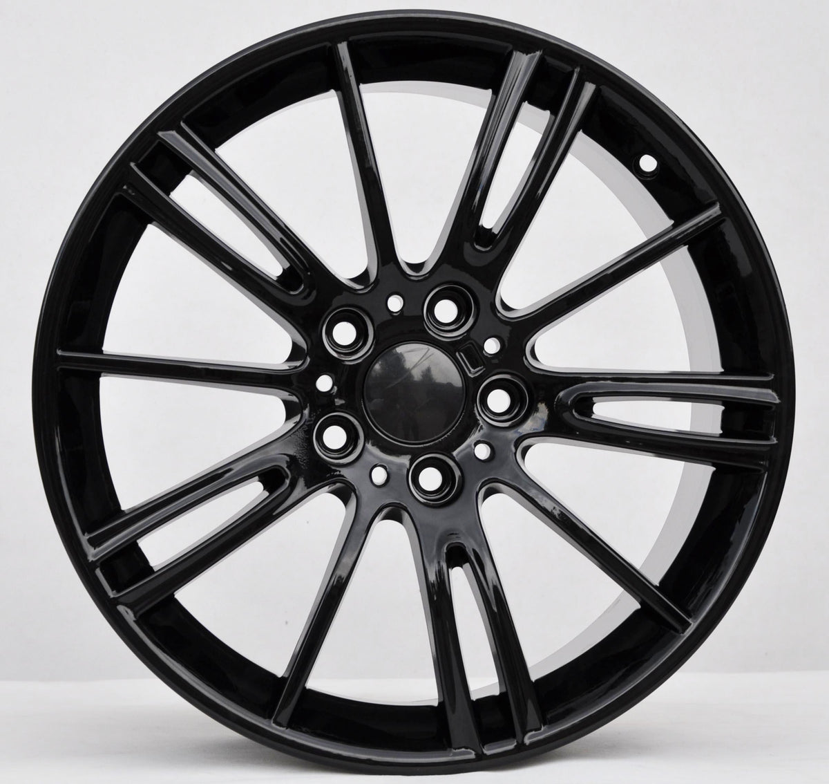 PDW 409/410 II GATUNEK LAKIERU Alufælge 18" 8/9J 5x120 ET38 – Sort (sæt á 4)