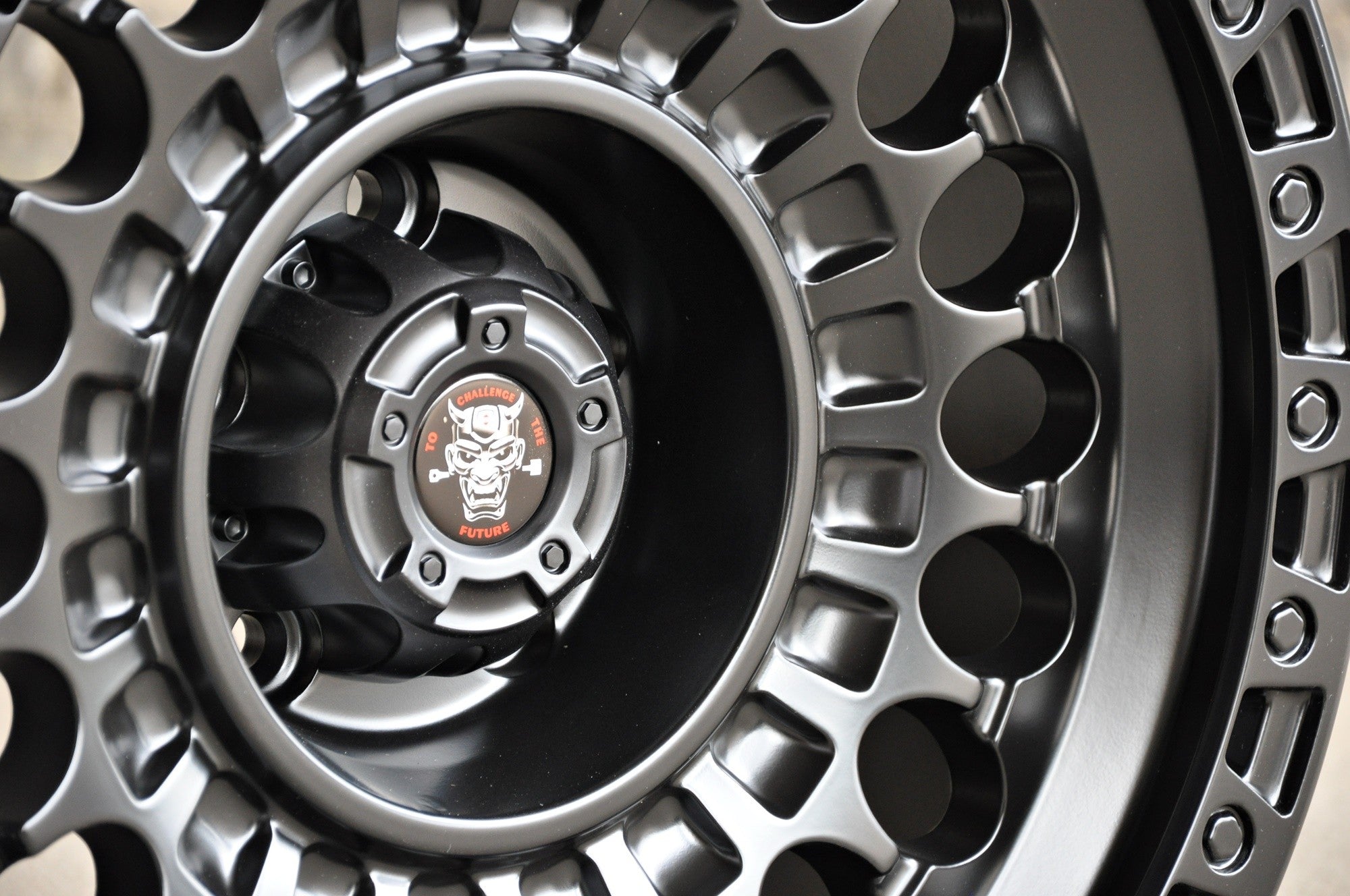 Toro Corsa JT220 Alufælge 18" 5x127 ET-10 – Sort (sæt á 4)
