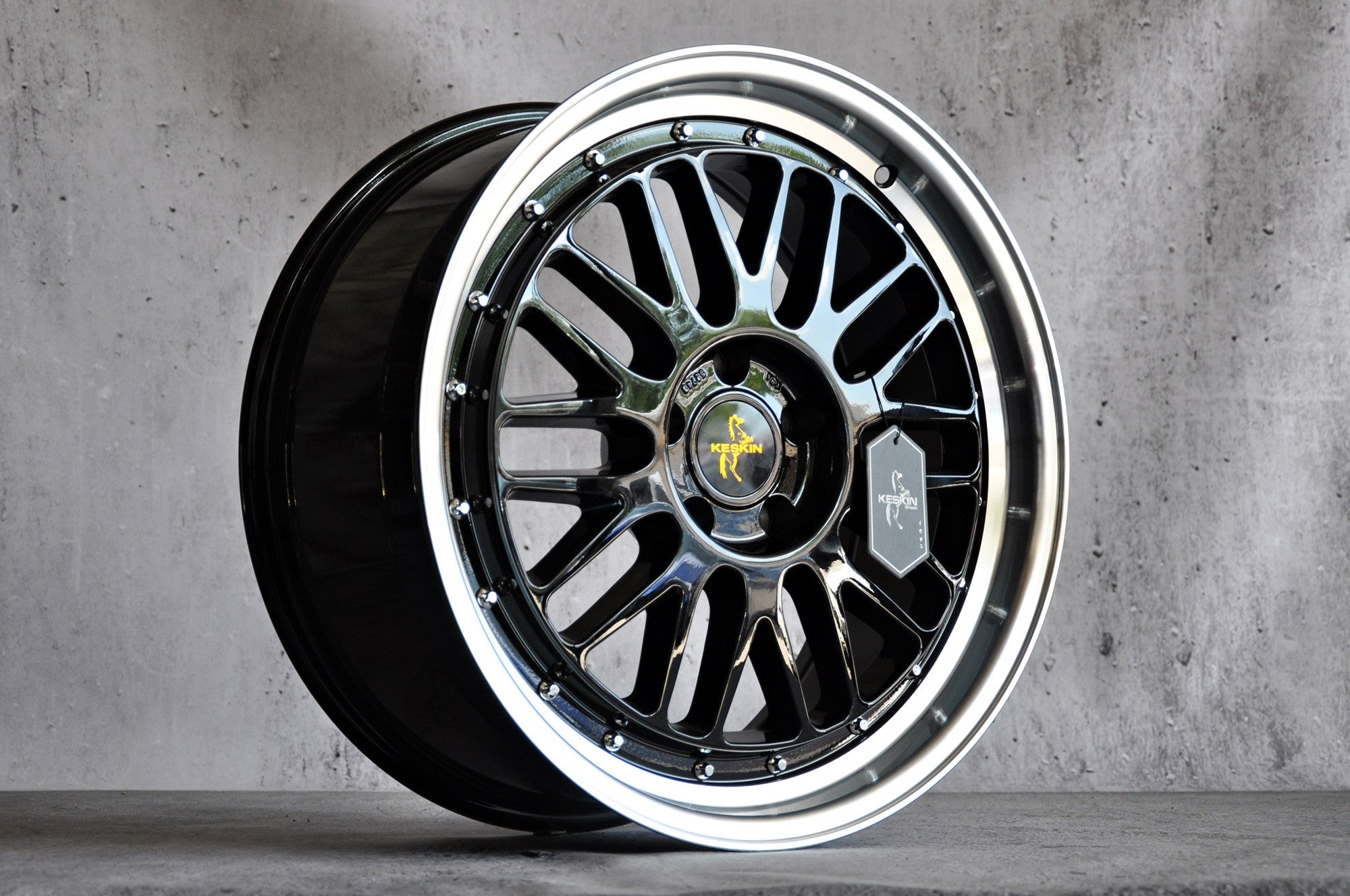 Keskin KT22 Alufælge 19" 5x120 ET35 – Poleret/sort (sæt á 4)