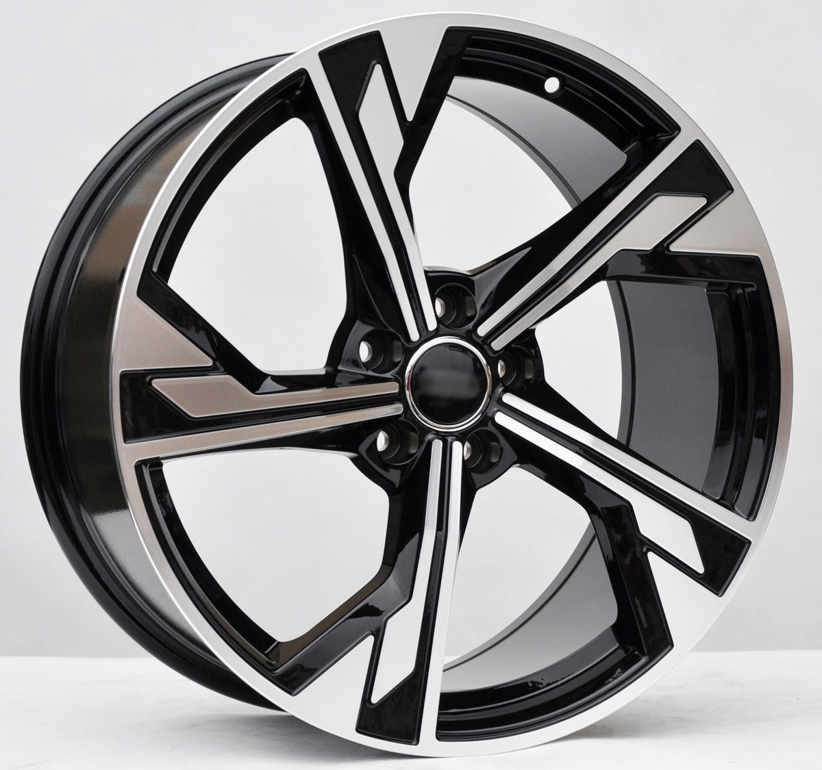 PDW 5419 Alufælge 19" 5x112 ET40 – Poleret/sort (sæt á 4)