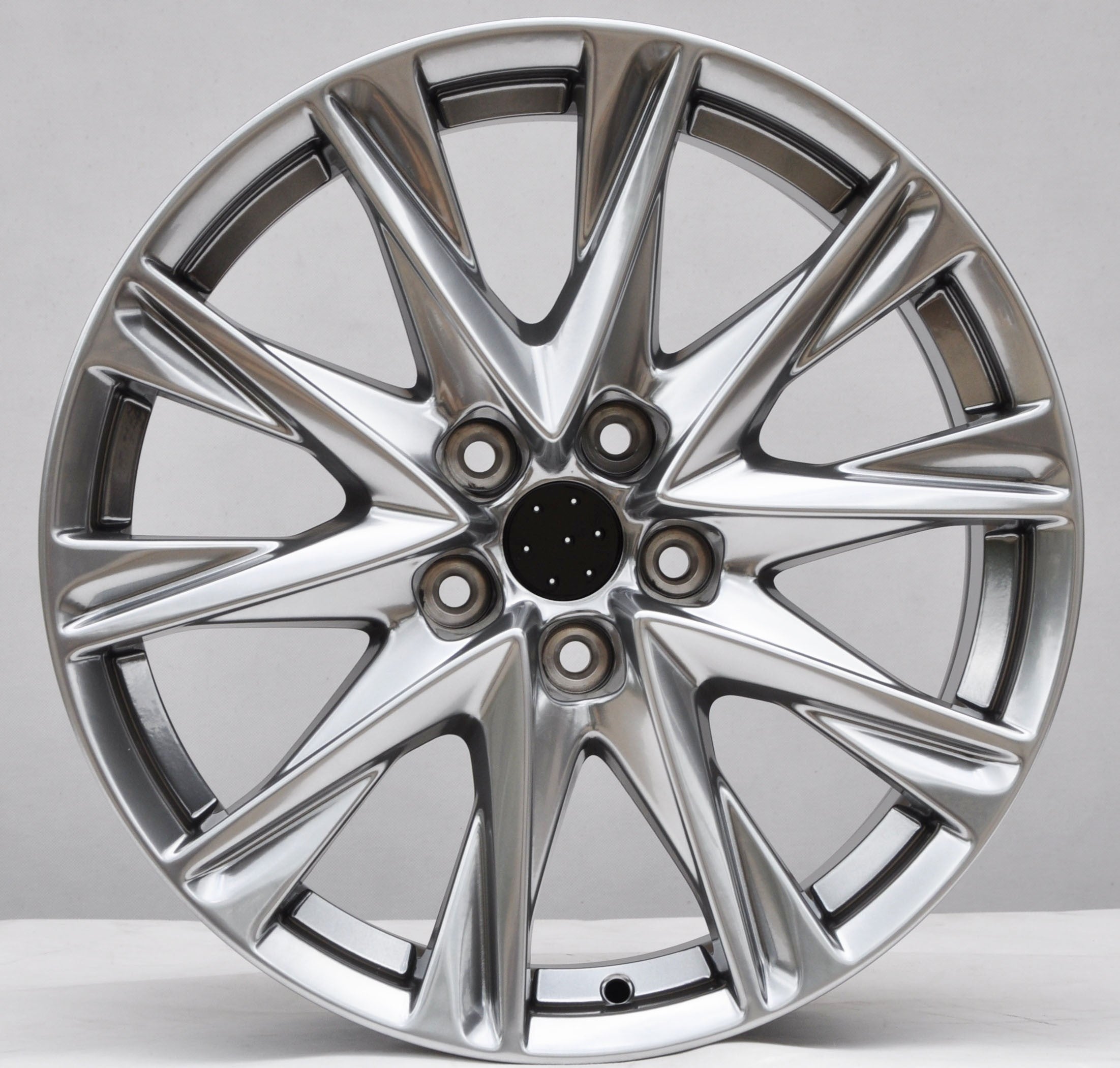 PDW 1102/2058 Alufælge 19" 5x114.3 ET45 – Dymione (sæt á 4)