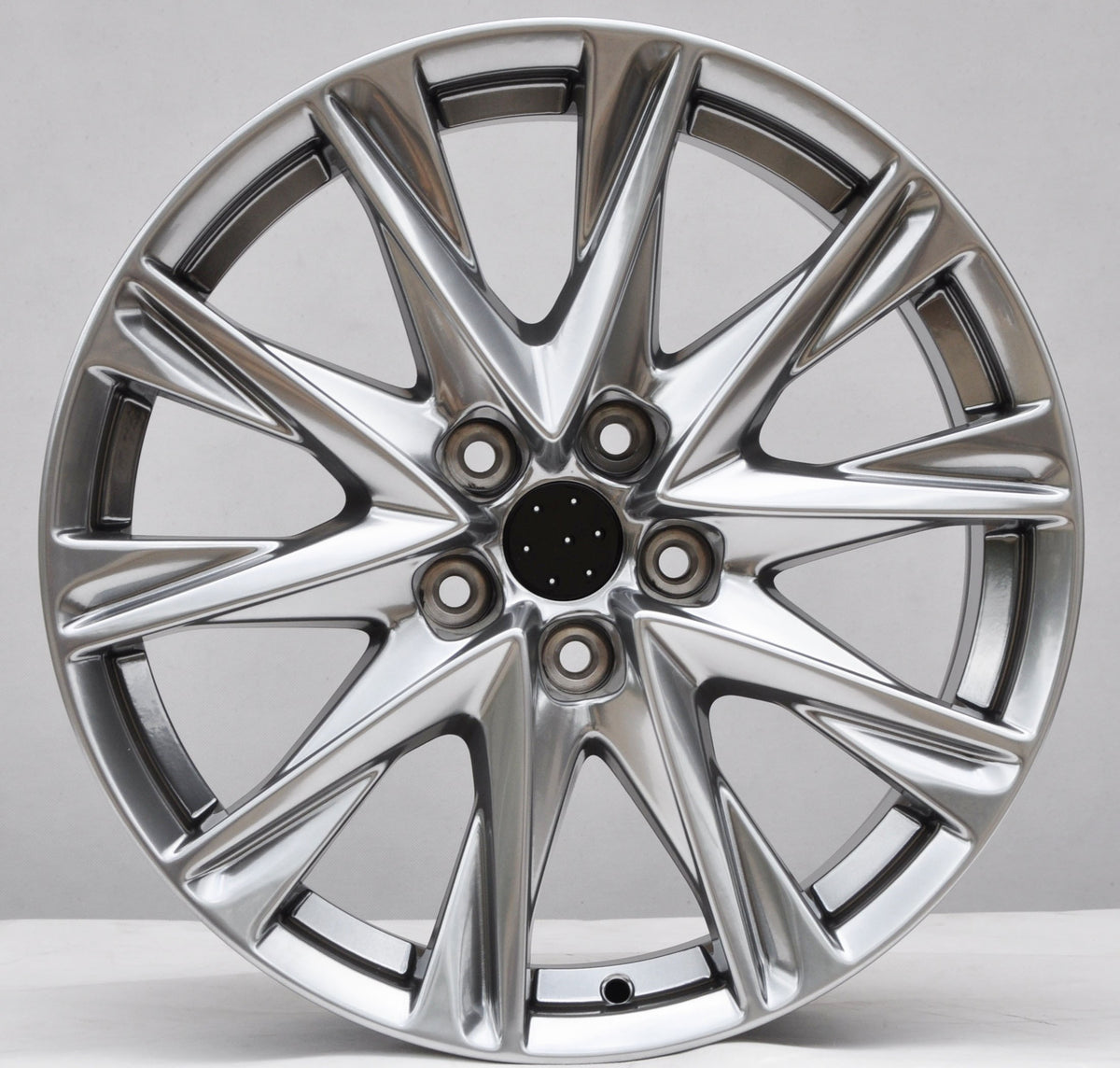 PDW 1102/2058 Alufælge 19" 7,5J 5x114.3 ET45 – Røgfarvet (sæt á 4)