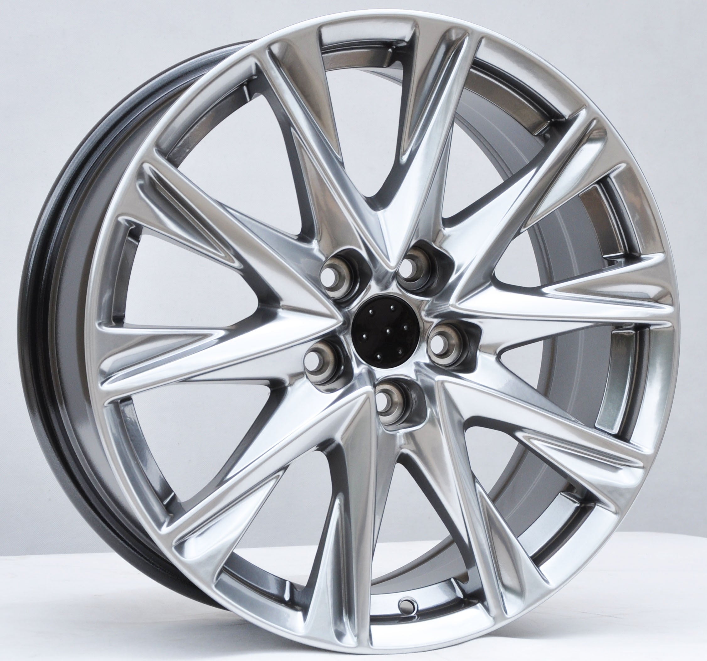 PDW 1102/2058 Alufælge 19" 5x114.3 ET45 – Dymione (sæt á 4)
