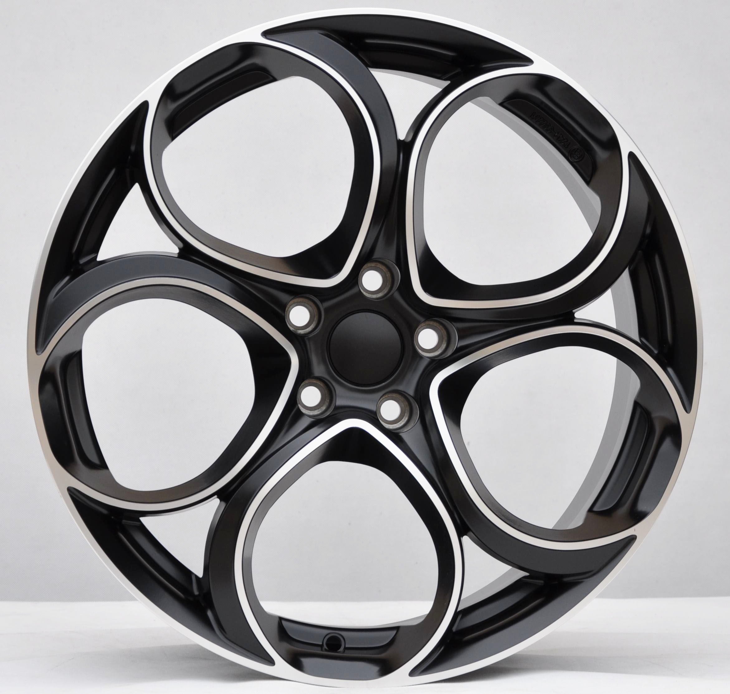 PDW 2387 Alufælge 19" 5x110 ET34 – Poleret/sort mat (sæt á 4)
