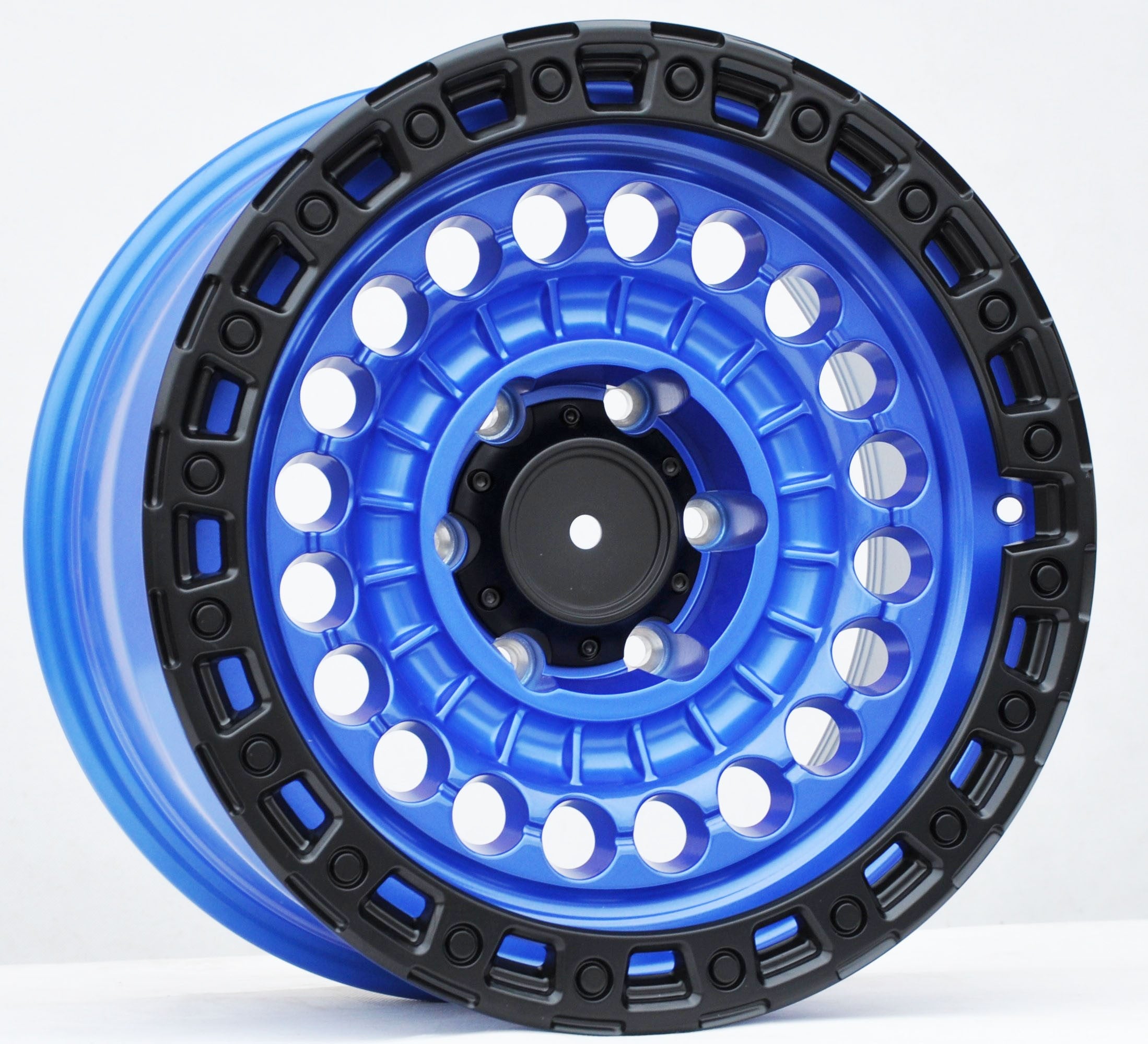 Toro Corsa ZT721 Alufælge 17" 6x139.7 ET0 – Sort (sæt á 4)