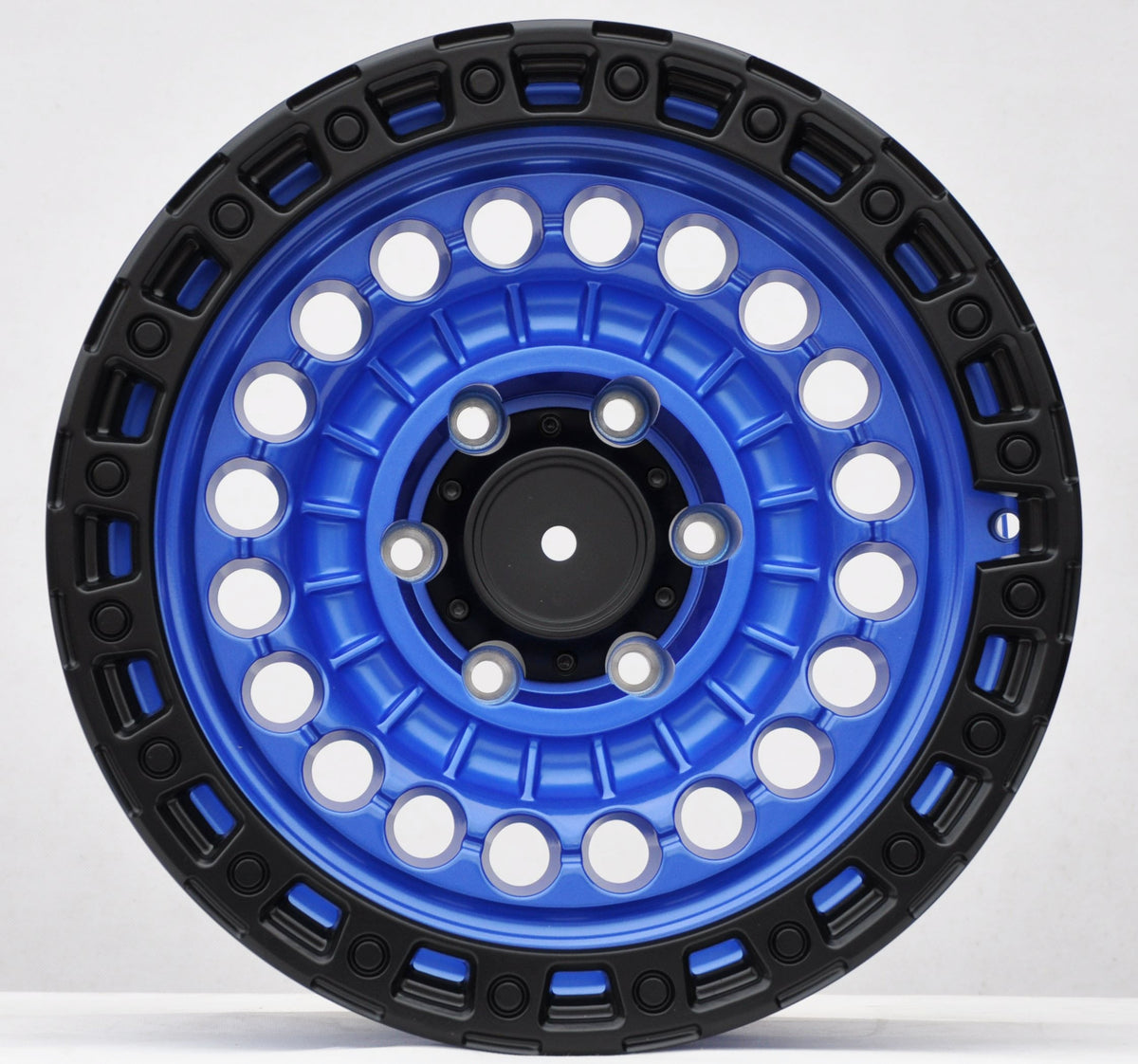 Toro Corsa ZT721 Alufælge 17" 6x139.7 ET0 – Sort (sæt á 4)