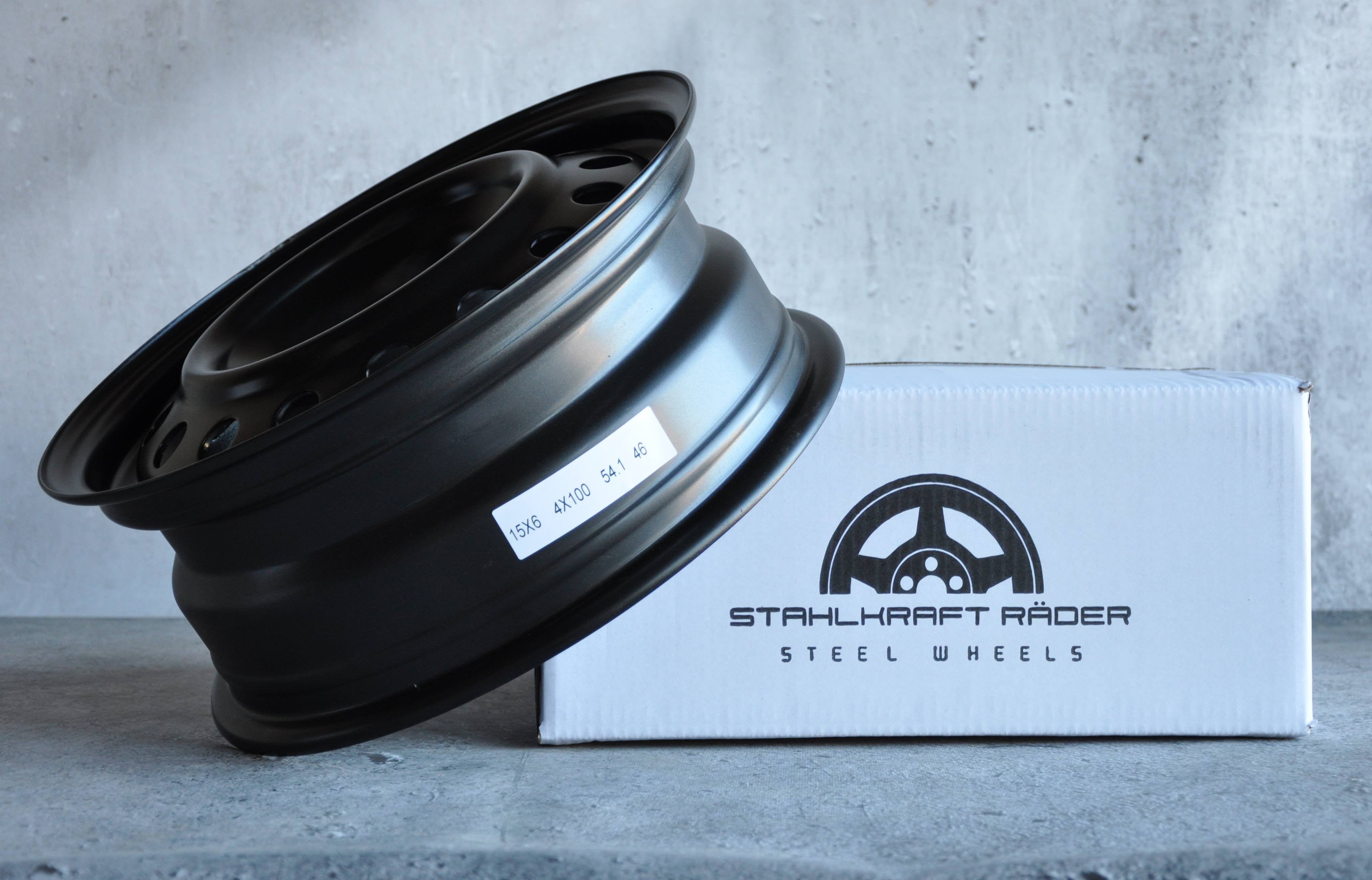 Stahlkraft Rader A15 Stålfælge 15" 4x100 ET46 – Sort (sæt á 4)