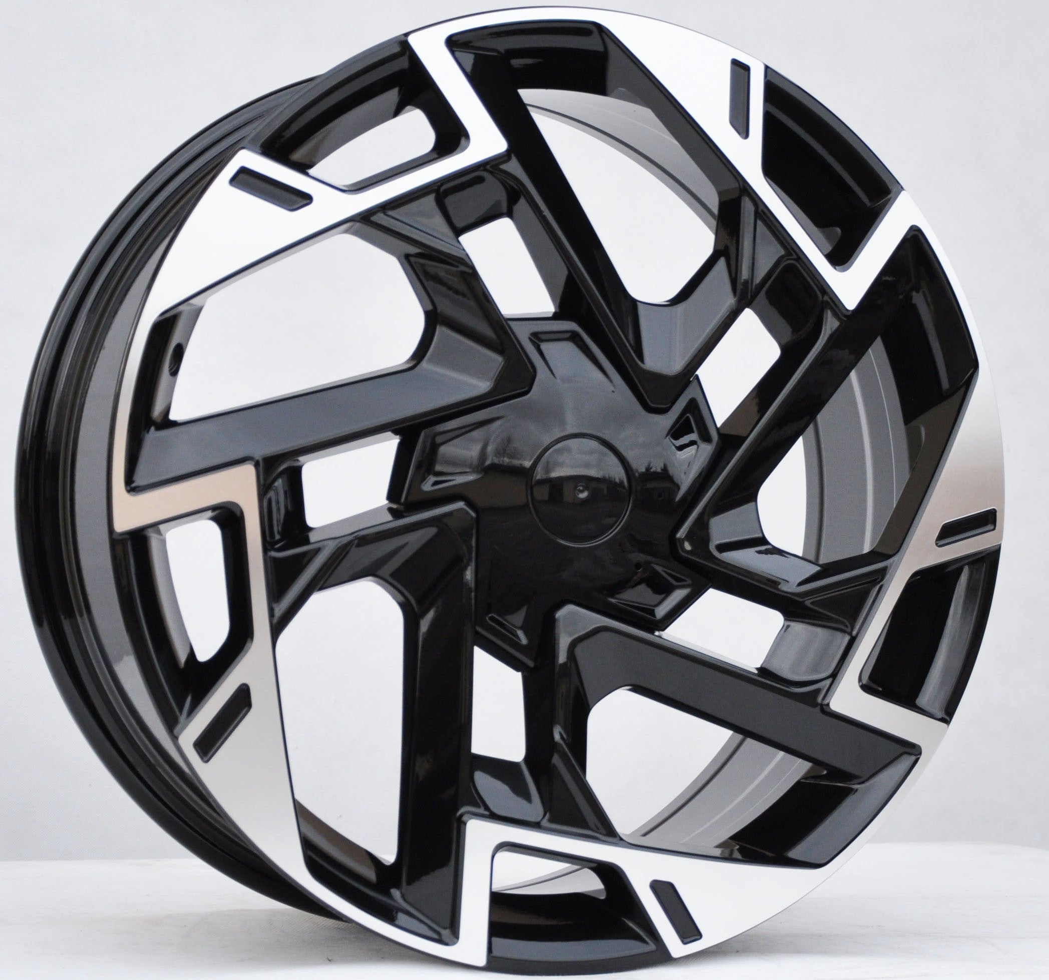 PDW 1927 Alufælge 18" 5x114.3 ET51 – Poleret/sort (sæt á 4)