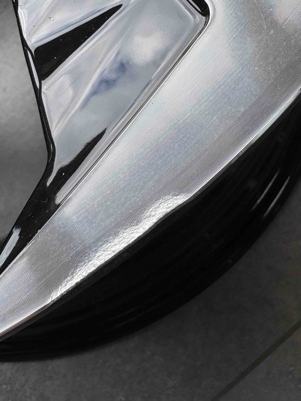 PDW 5895USZK Alufælge 18" 5x114.3 ET50 – Poleret/sort (sæt á 4)