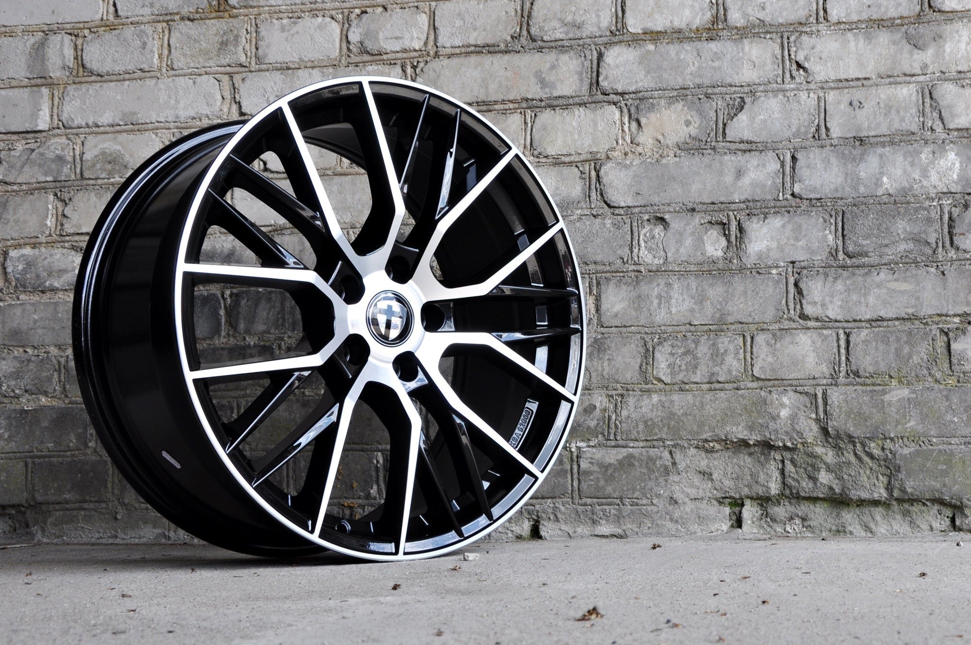 Tomason TN23 Alufælge 20" 5x120 ET40 – Poleret/sort (sæt á 4)
