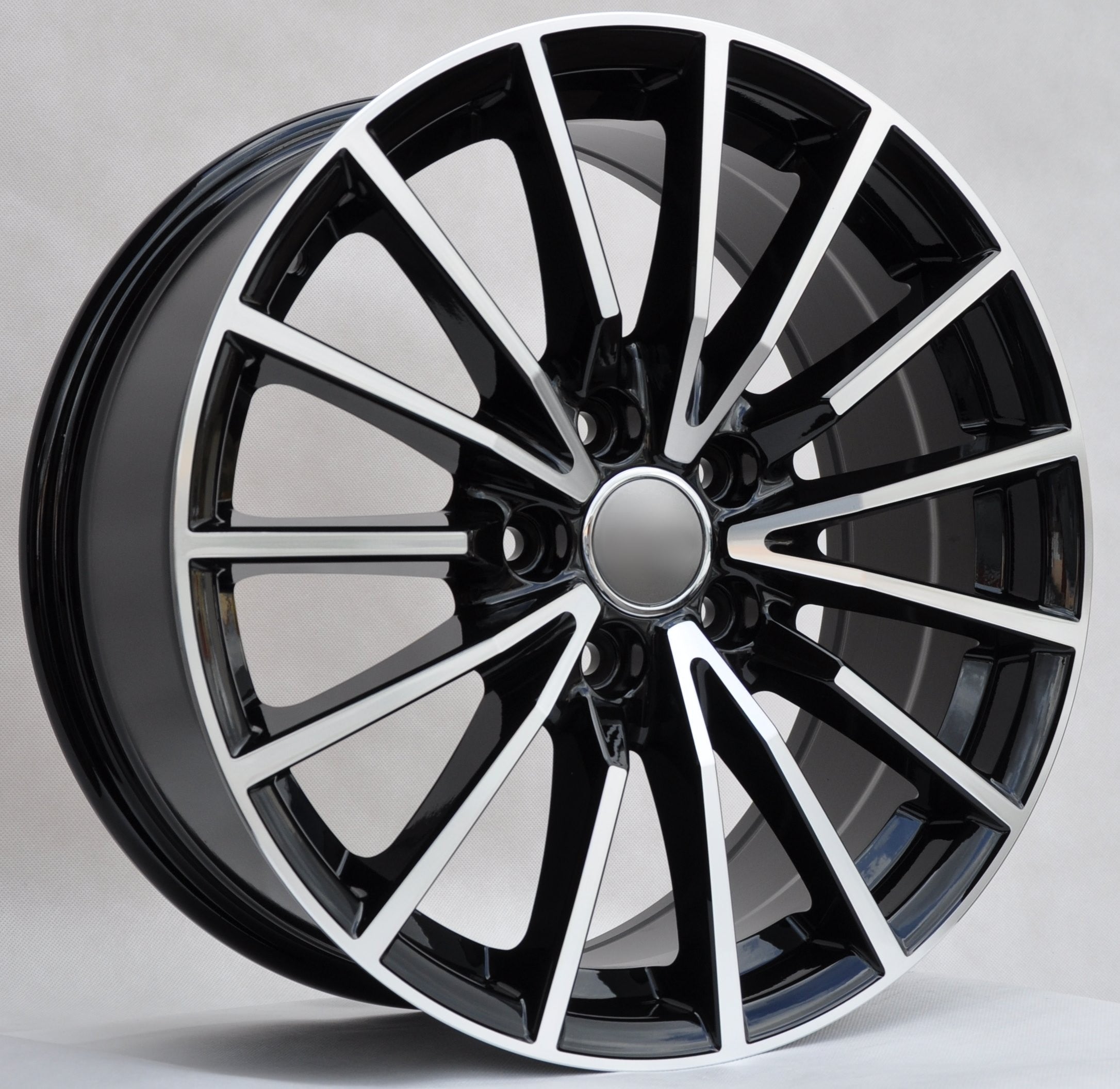 PDW 5246 Alufælge 18" 5x112 ET31 – Poleret/sort (sæt á 4)