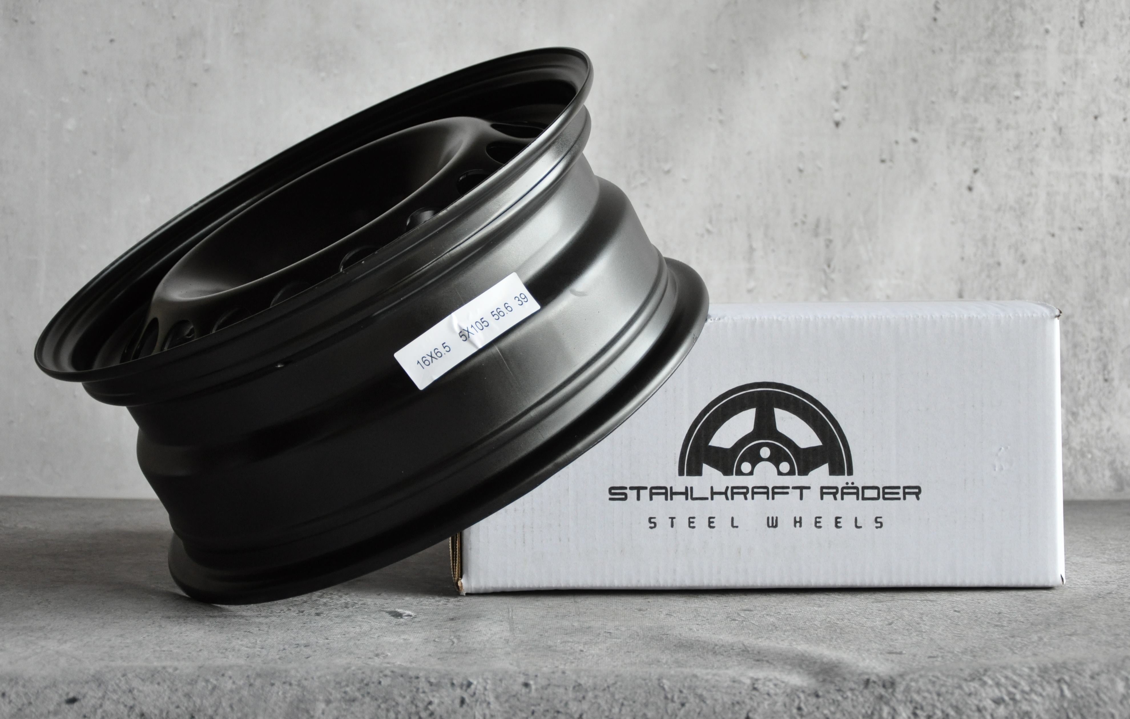 Stahlkraft Rader A16 Stålfælge 16" 5x105 ET39 – Sort (stk)