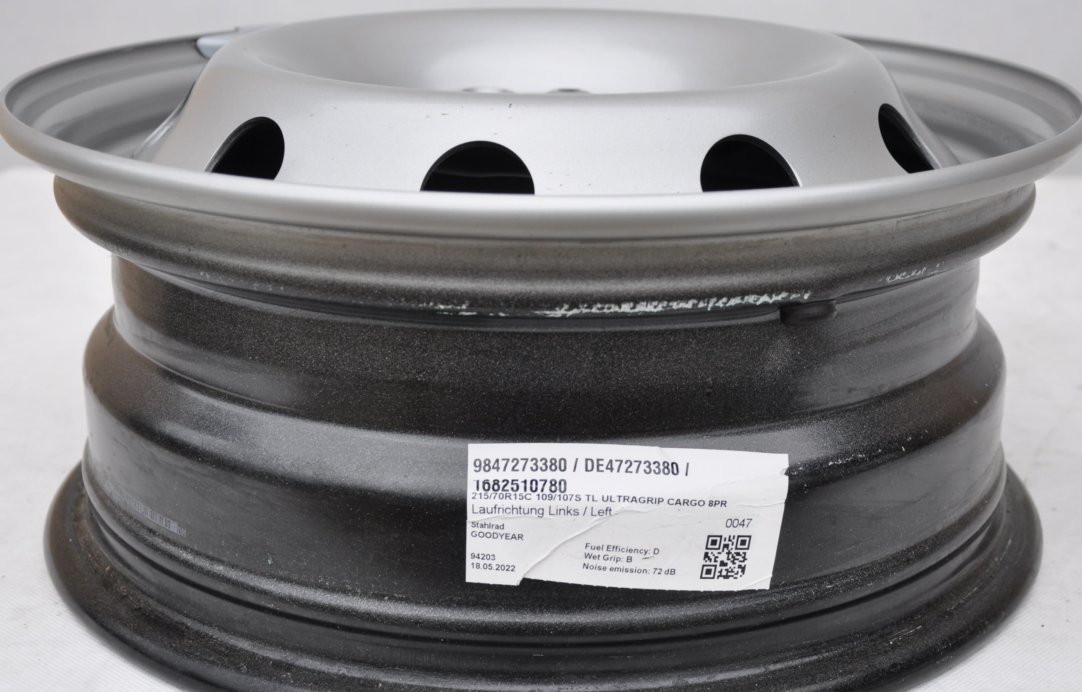 Peugeot (oryginalne OEM) 9847273380SZT Stålfælge 15" 5x118 ET68 – Sølv (stk)