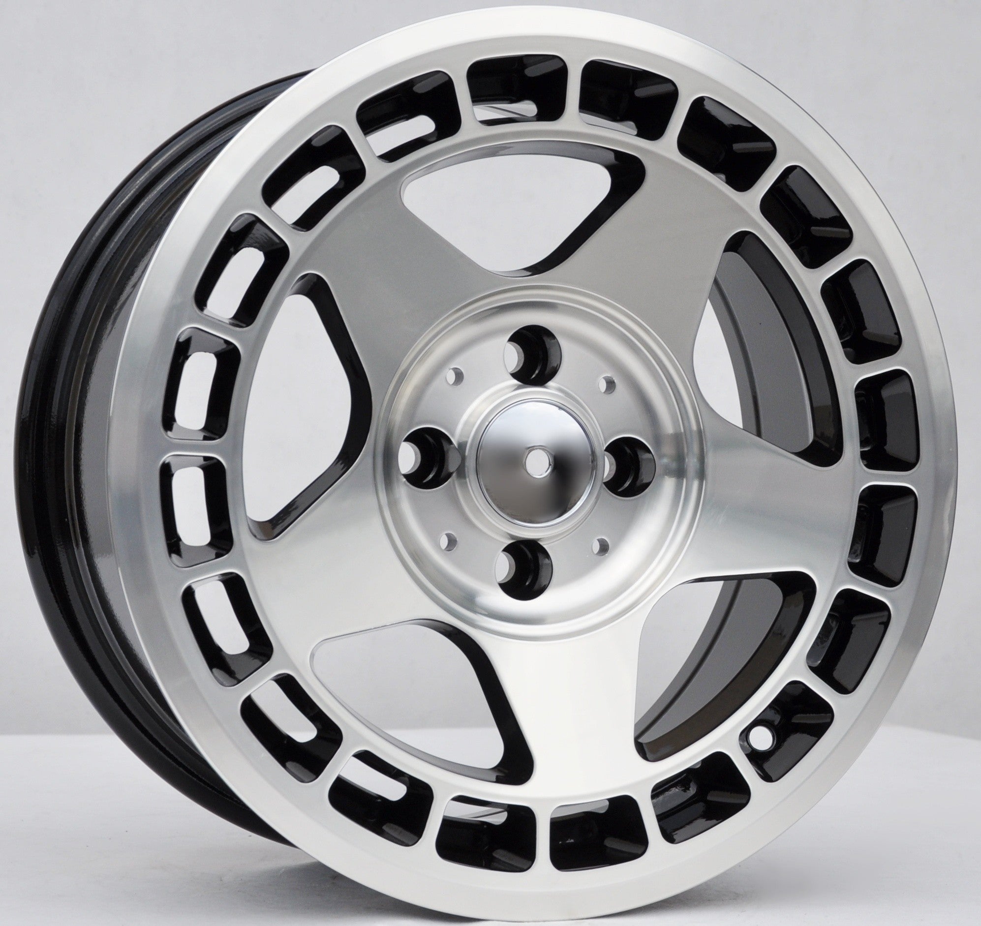 PDW 927 Alufælge 15" 4x100 ET24 – Poleret/sort (sæt á 4)