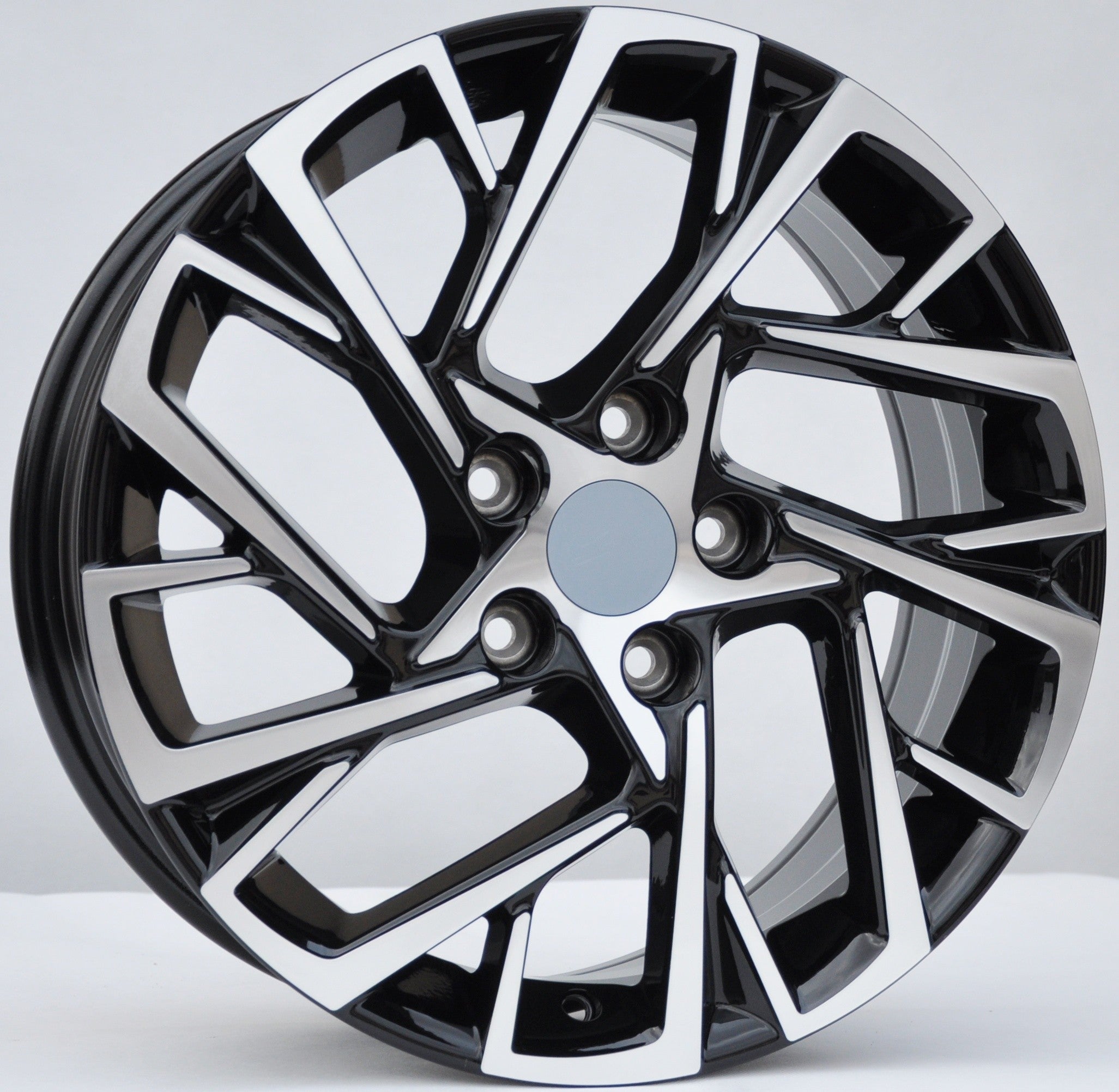 PDW 3318 Alufælge 17" 5x114.3 ET51 – Poleret/sort (sæt á 4)