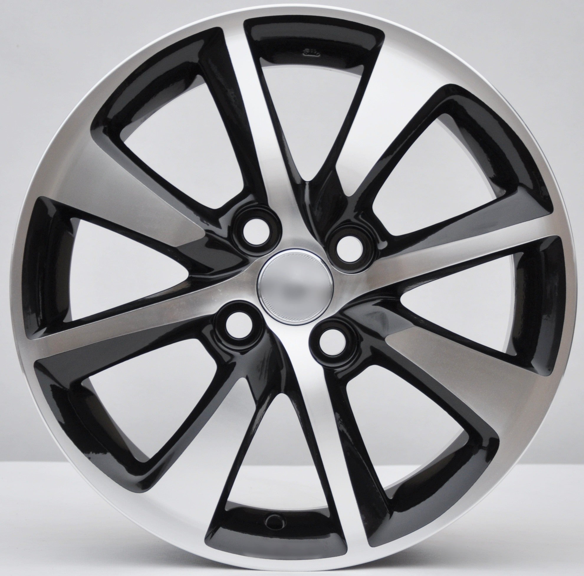 PDW 55504 Alufælge 15" 4x100 ET45 – Poleret/sort (sæt á 4)