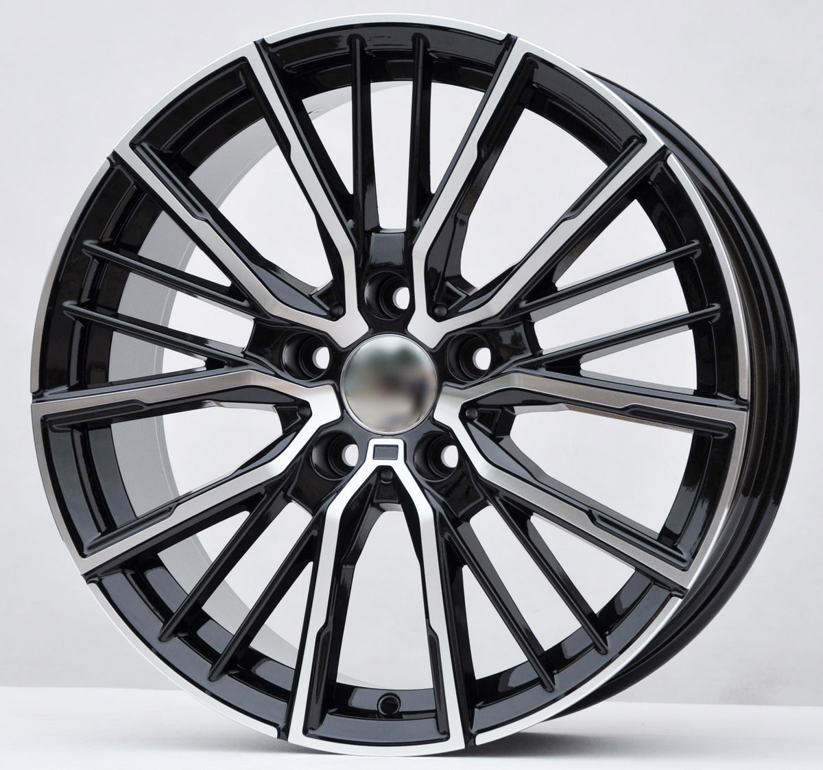 PDW 5824 Alufælge 18" 5x120 ET45 – Poleret/sort (sæt á 4)
