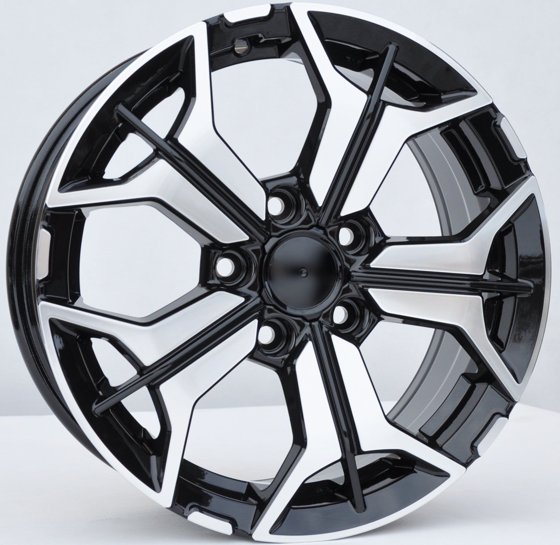 PDW 5846 Alufælge 16" 5x114.3 ET40 – Poleret/sort (sæt á 4)