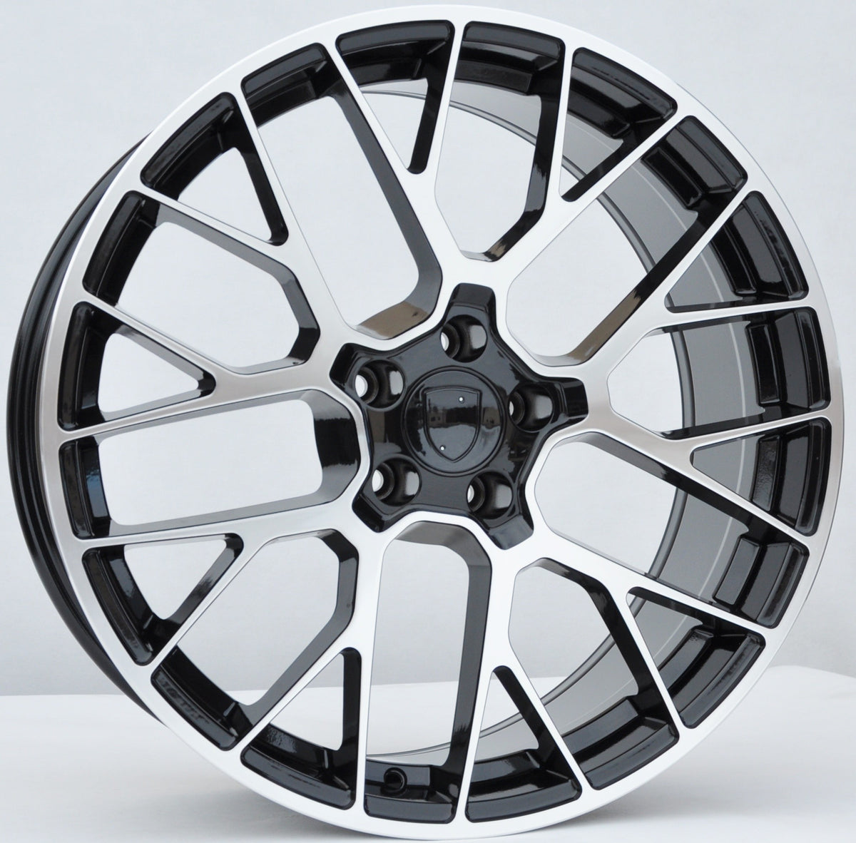 PDW 998 Alufælge 20" 5x112 ET26 – Poleret/sort (sæt á 4)