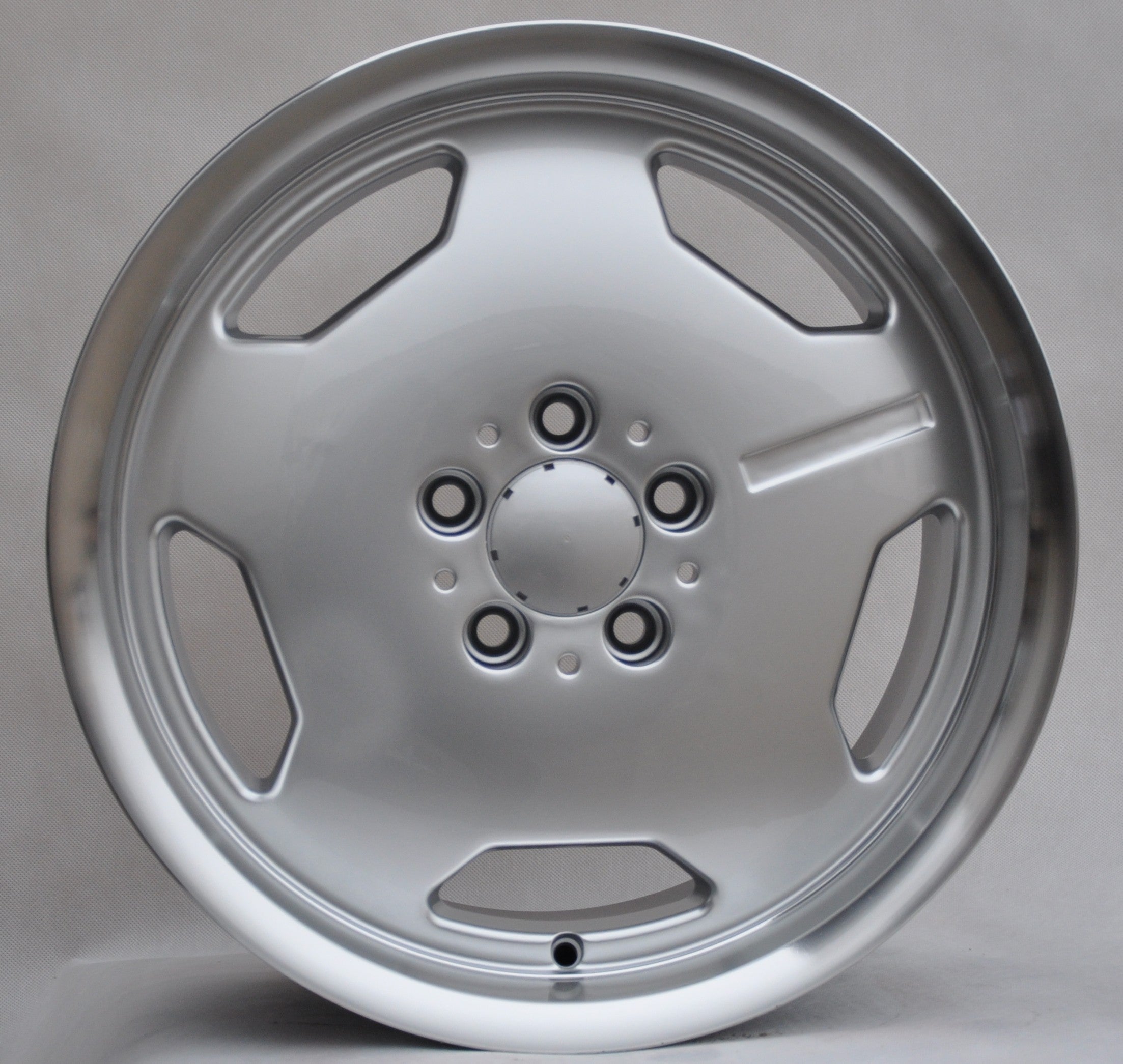 PDW RETRO/632 Alufælge 17" 5x112 ET33 – Poleret/sølv (sæt á 4)