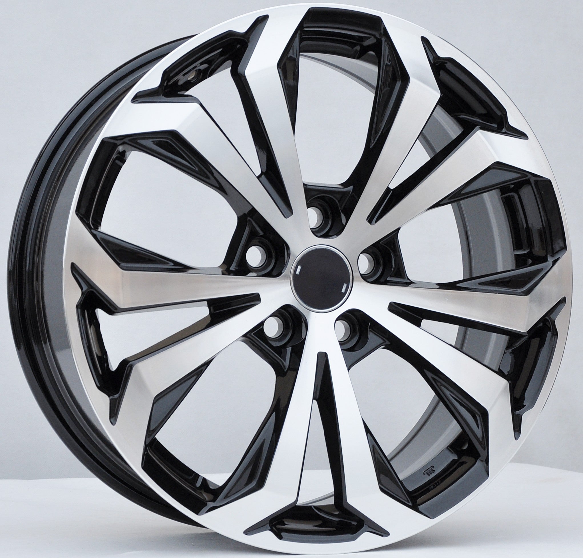 PDW 1133/FBX247 Alufælge 18" 5x114.3 ET35 – Poleret/sort (sæt á 4)