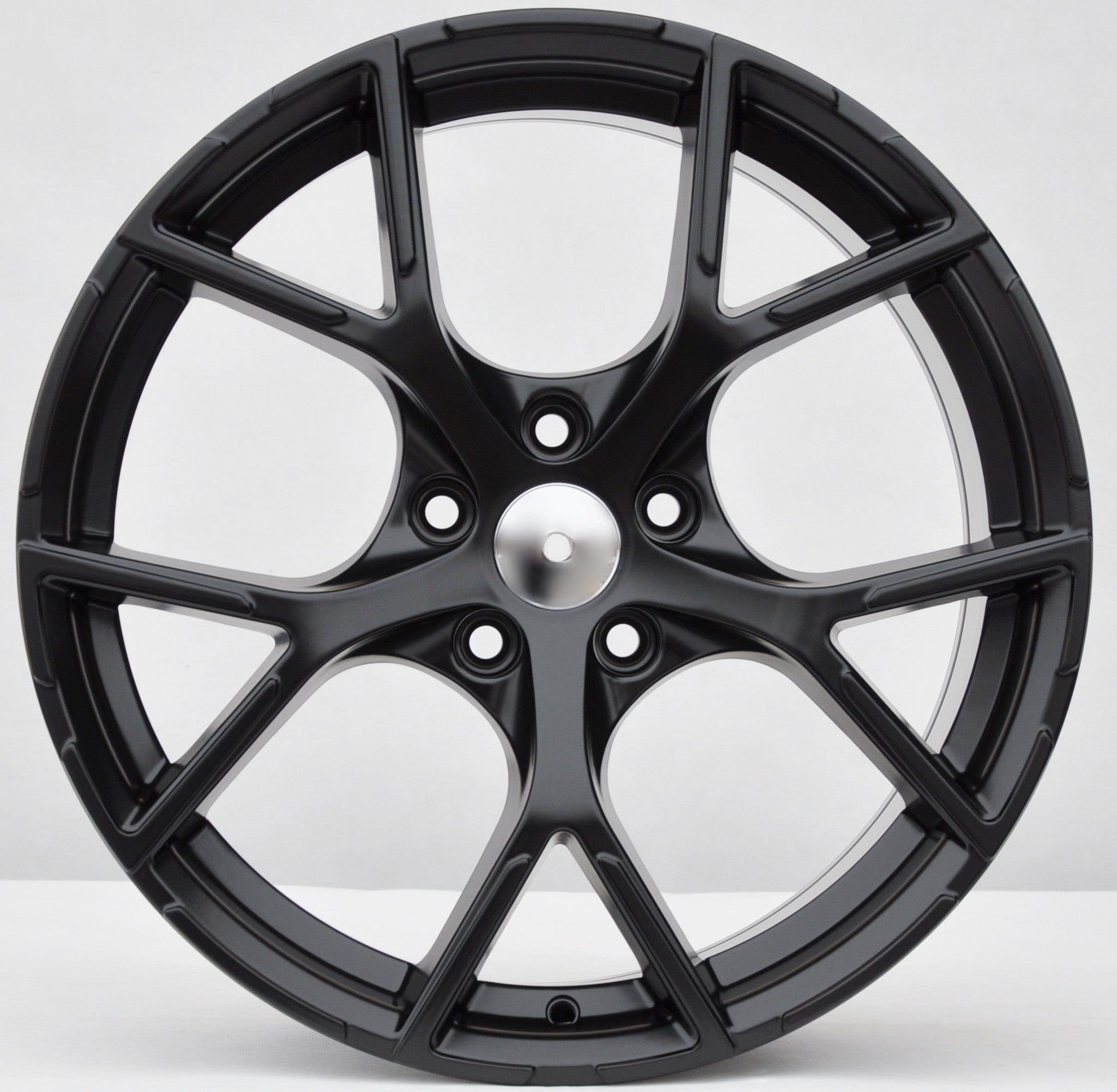 PDW 5997 Alufælge 18" 5x112 ET46 – Sort półmat (sæt á 4)