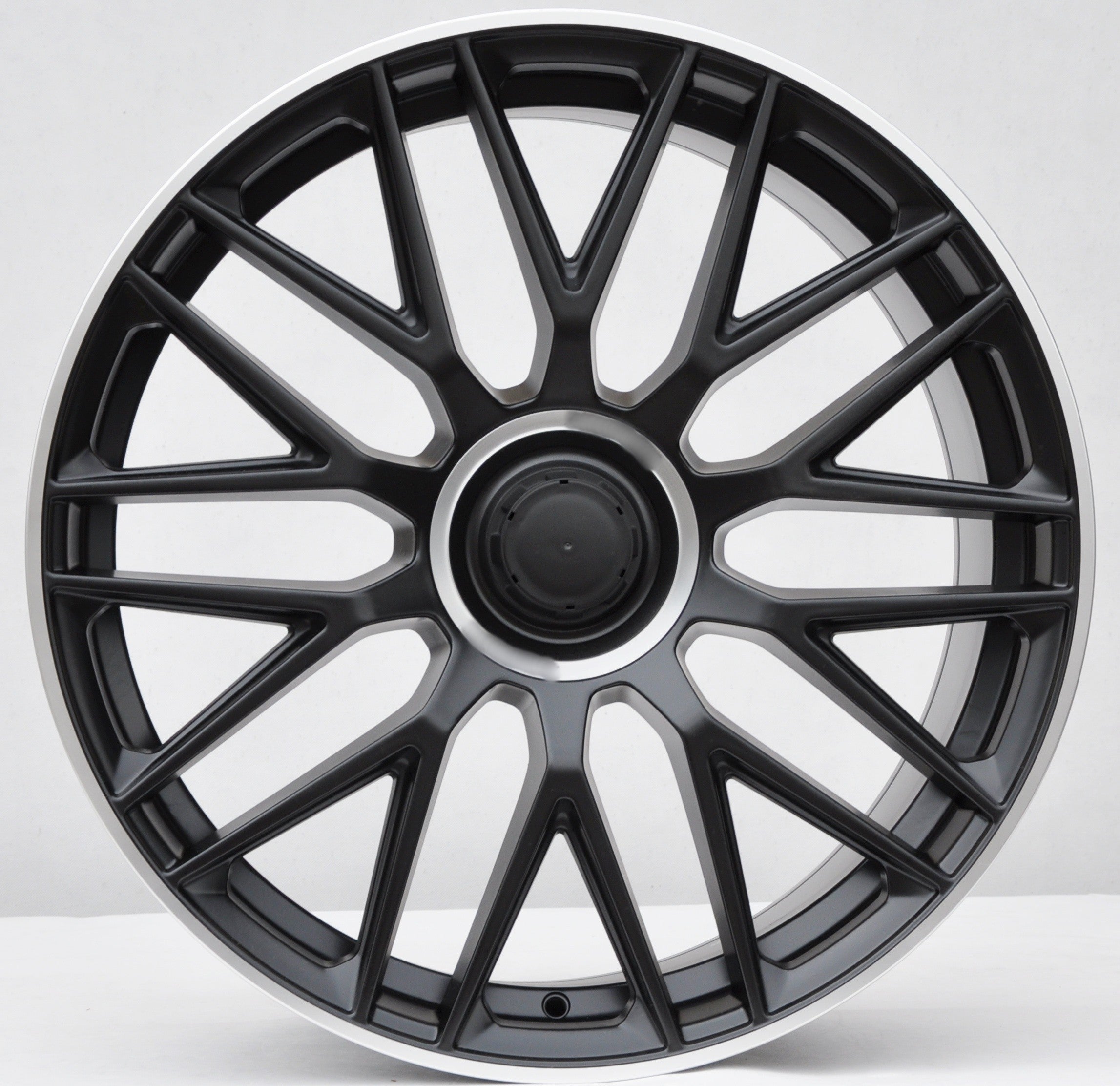 PDW 1766 Alufælge 22" 5x112 ET43 – Poleret/sort mat (sæt á 4)