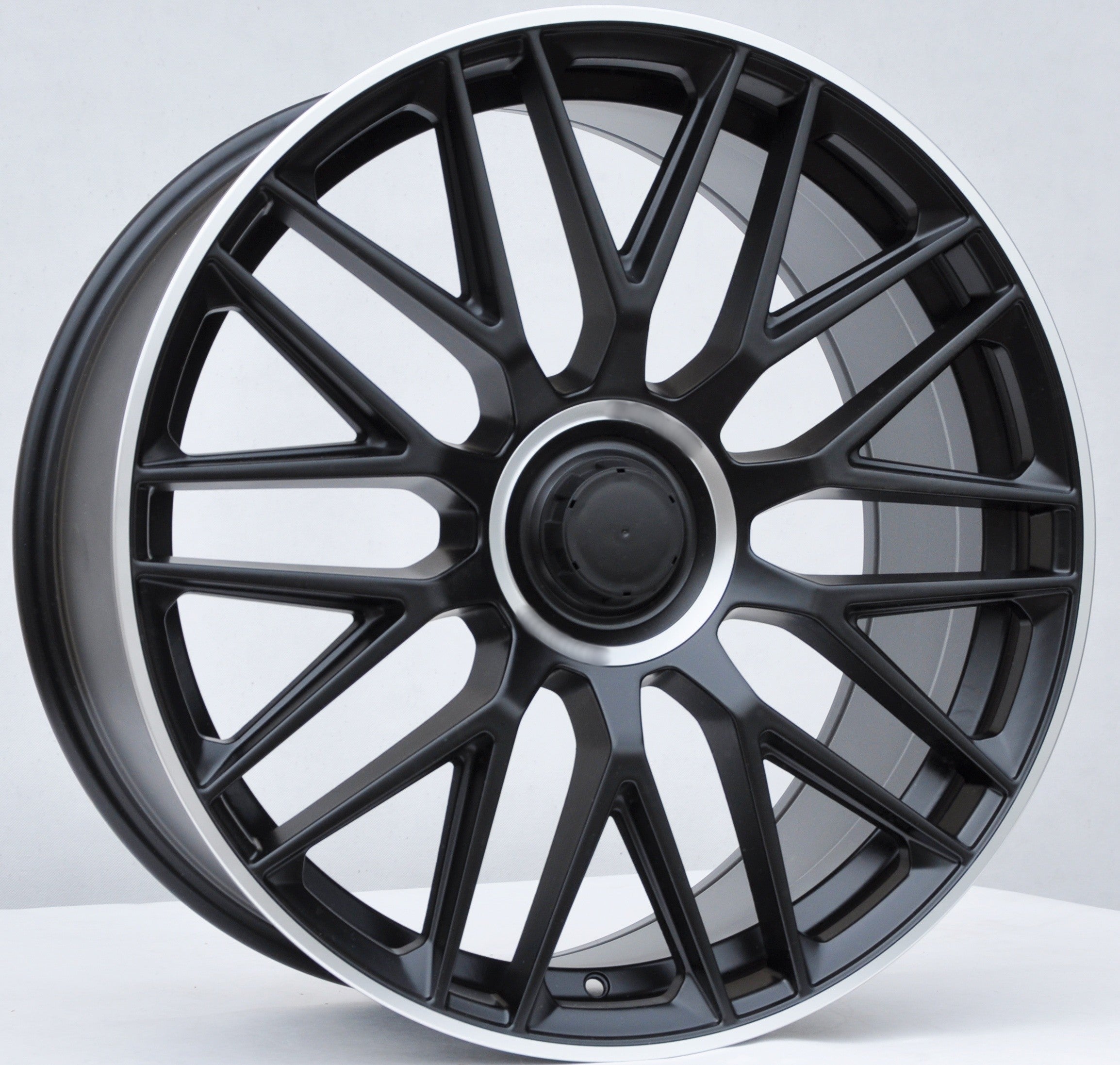 PDW 1766 Alufælge 22" 5x112 ET43 – Poleret/sort mat (sæt á 4)