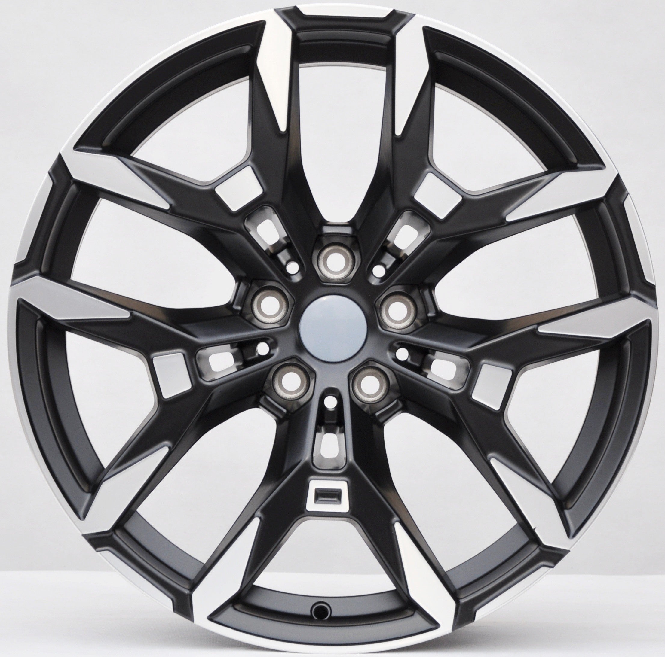 PDW 3456 Alufælge 19" 5x112 ET27 – Poleret/sort półmat (sæt á 4)
