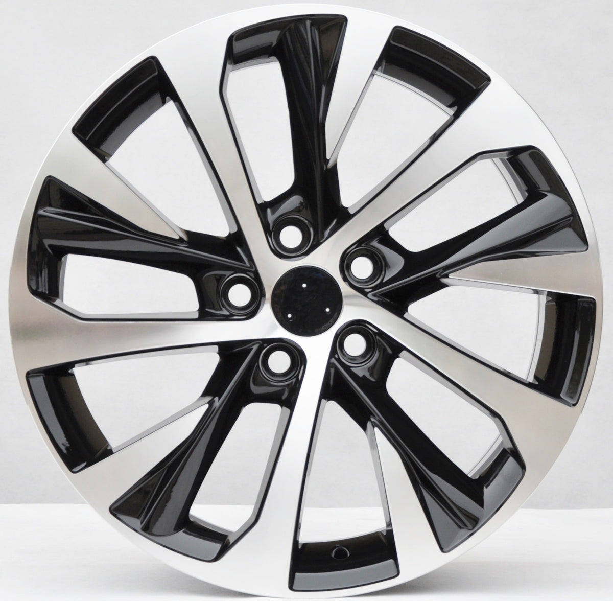 PDW 5757 Alufælge 18" 7,5J 5x114.3 ET40 – Poleret/sort (sæt á 4)