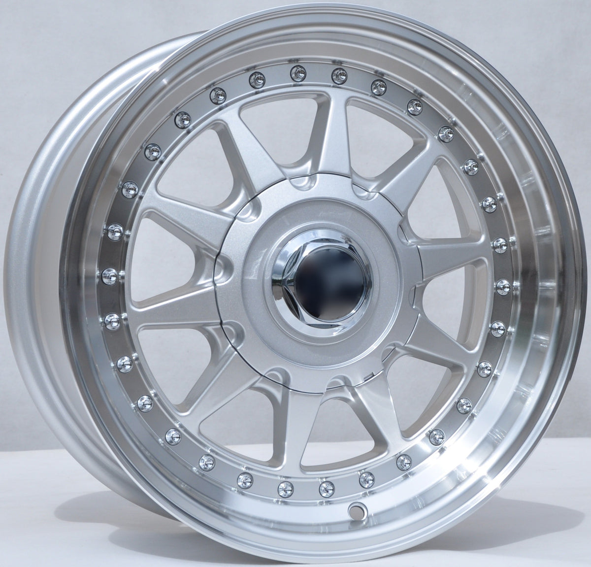 PDW 920 Alufælge 15" 7J 4x100 ET25 – Sølv/poleret kant (sæt á 4)