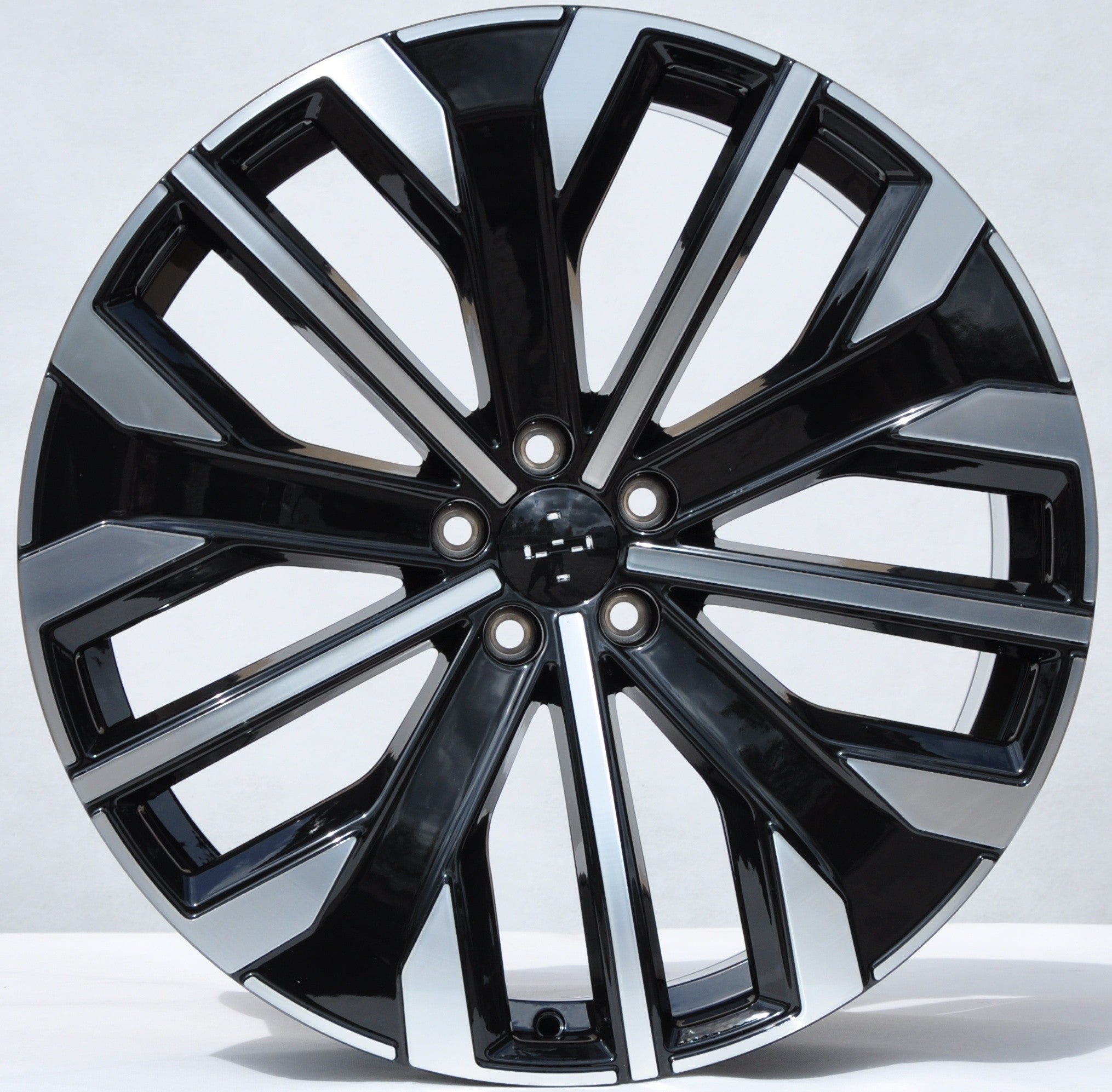PDW 3460 Alufælge 21" 5x108 ET38.5 – Poleret/sort (sæt á 4)
