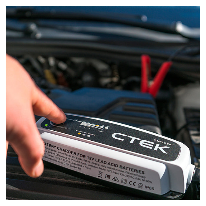 CTEK CT5 Time To Go Batterikit