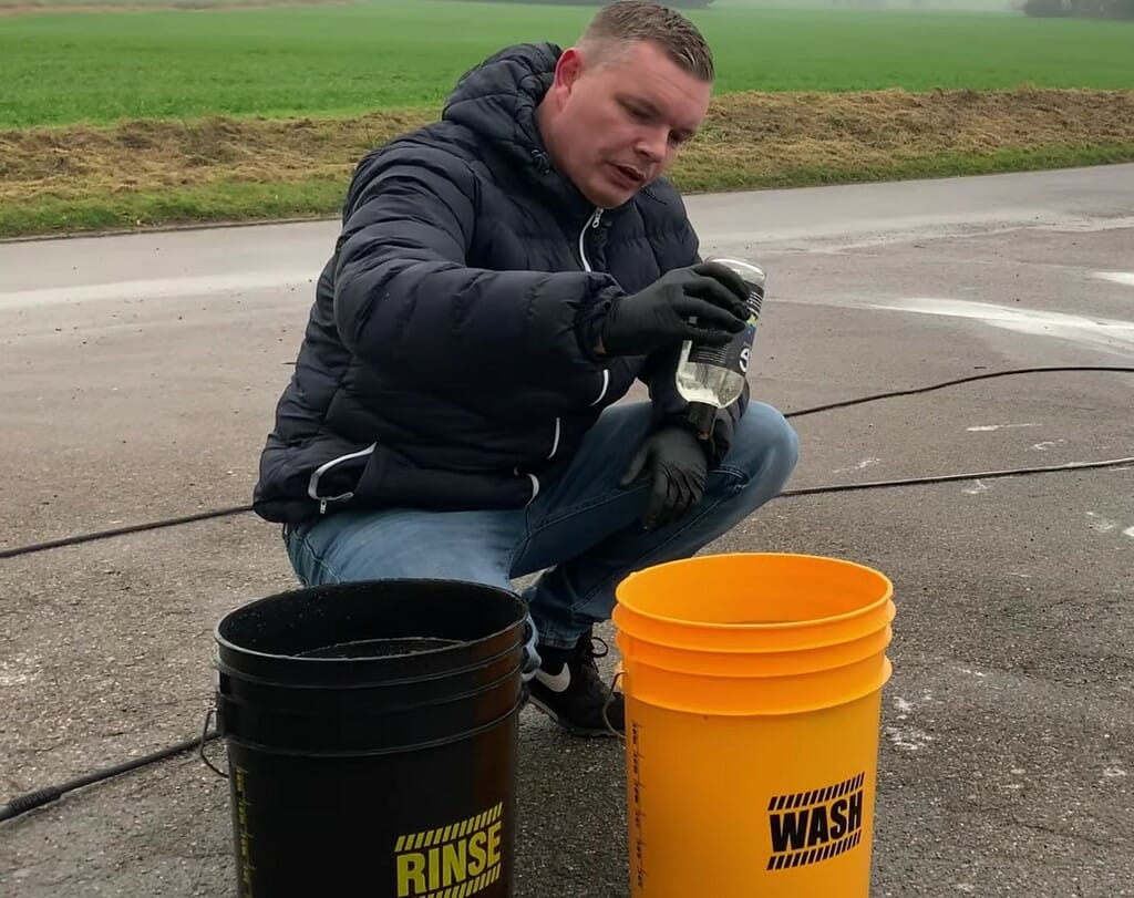 Auto Glanz Pure og 2 vaskespande