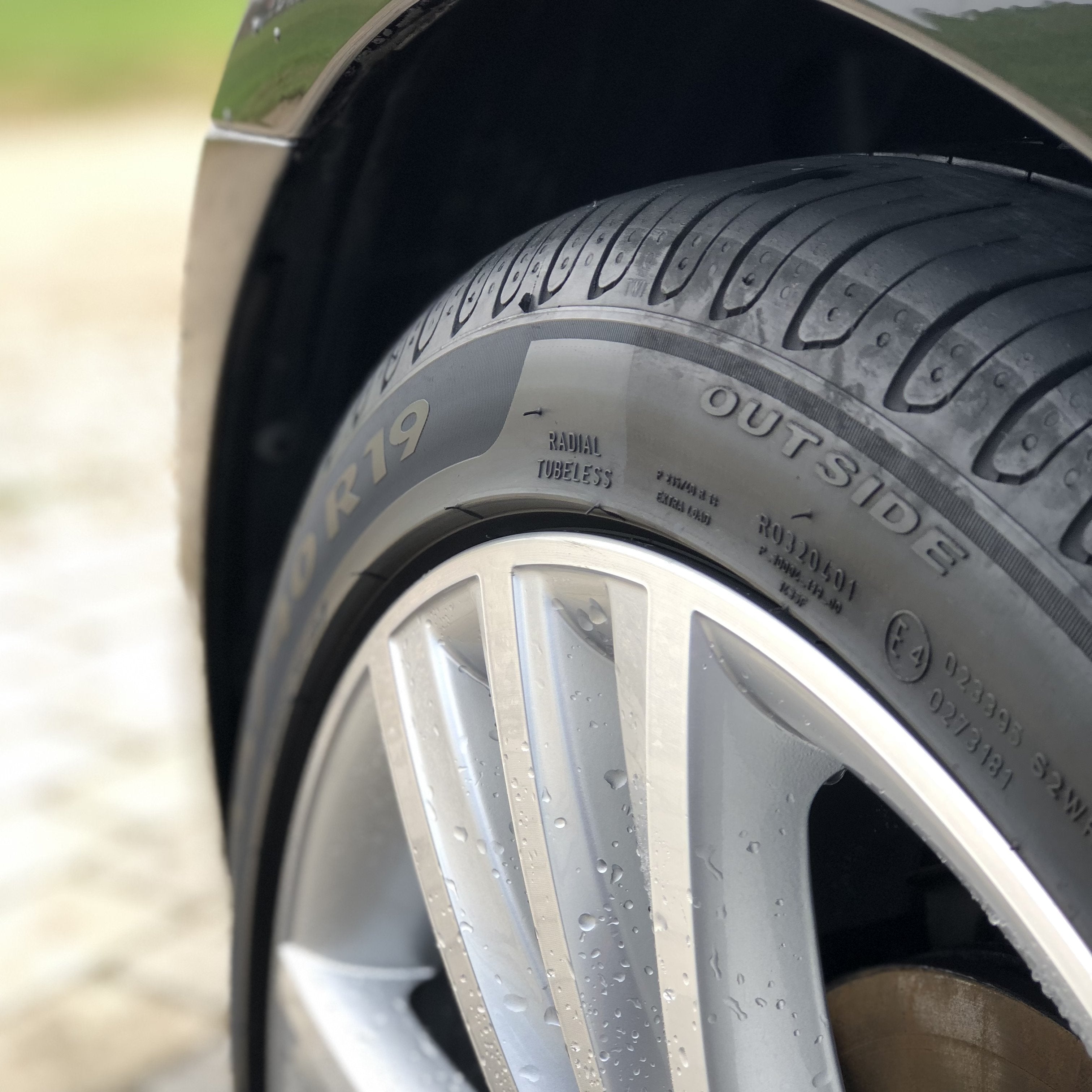 Soft99 Tire Black Wax Dækvoks Med Farvepigment