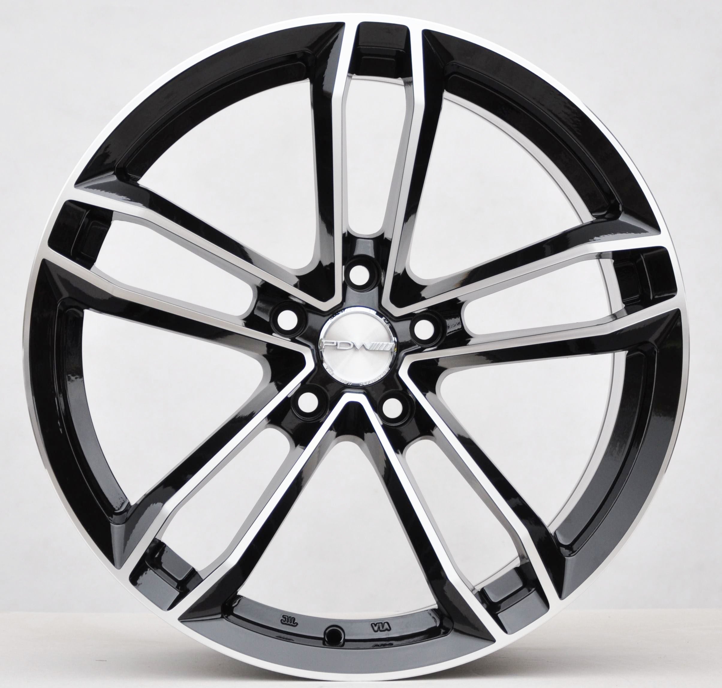 Haxer 5276 Alufælge 18" 5x100 ET40 – Poleret/sort (sæt á 4)