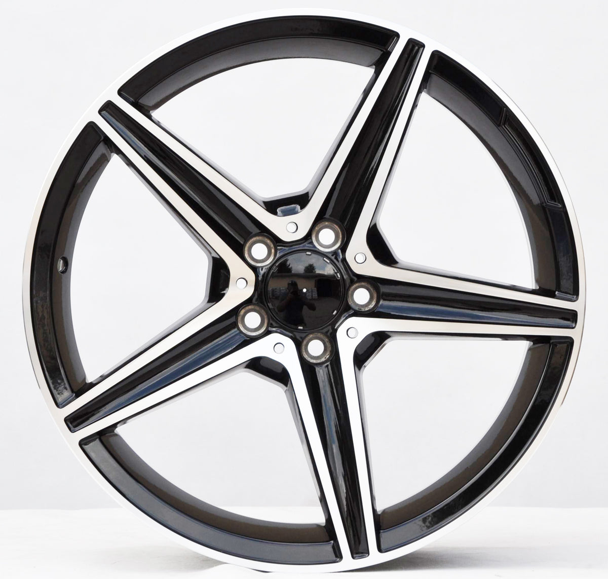 PDW 5052 Alufælge 19" 5x112 ET43 – Poleret/sort (sæt á 4)
