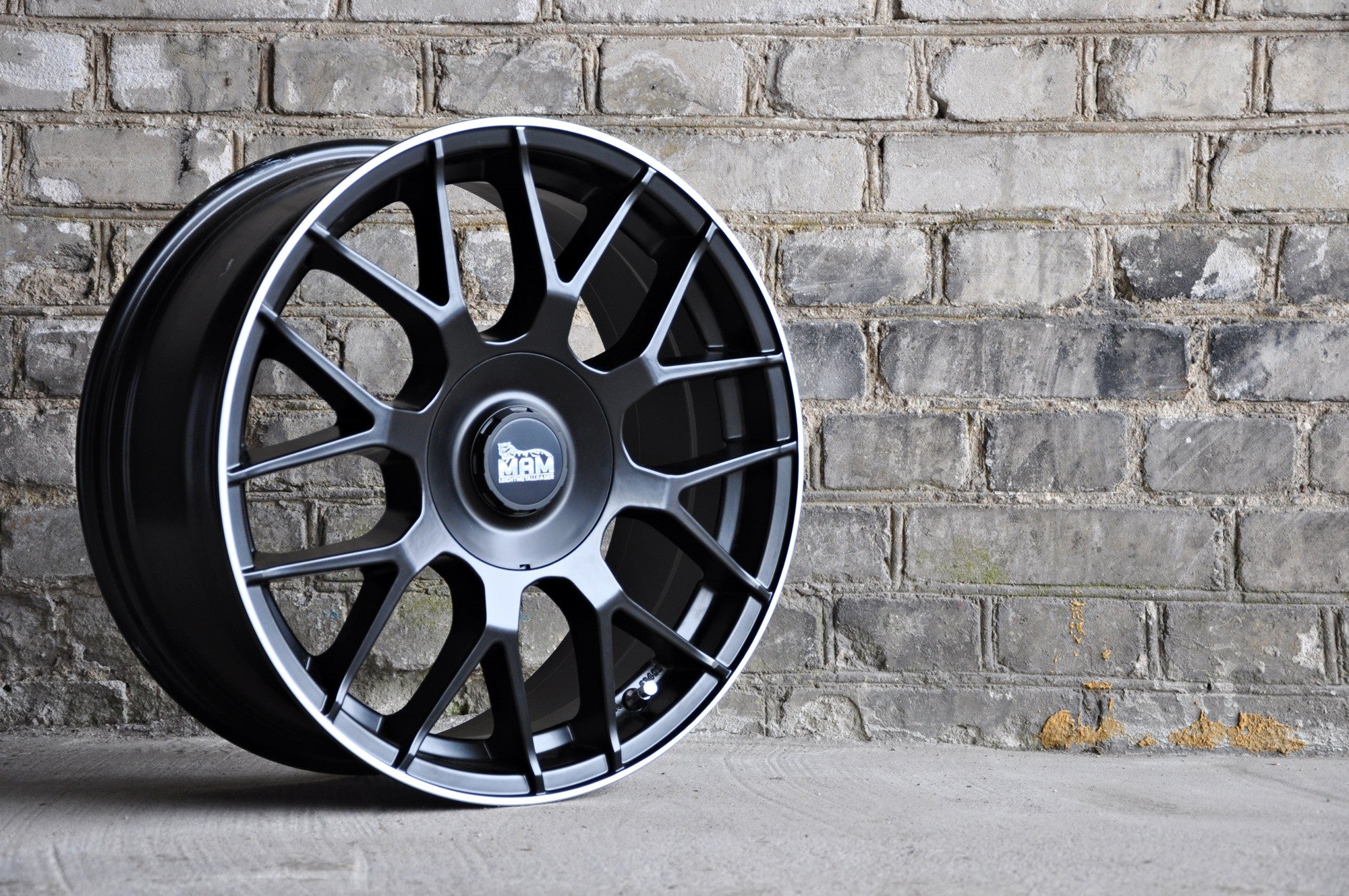 MAM GT1 Alufælge 19" 5x100 ET30 – Poleret/sort mat (sæt á 4)