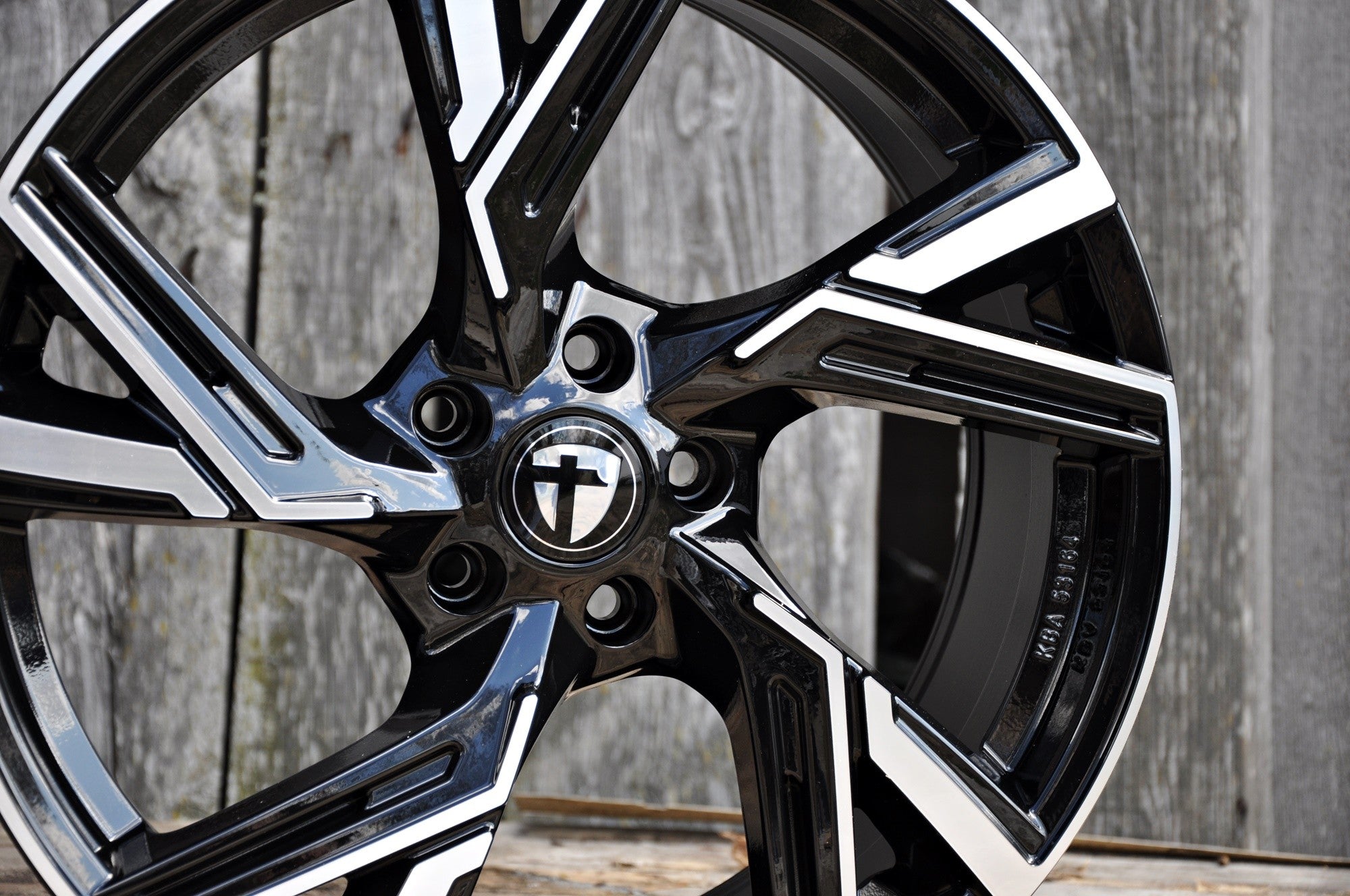 Tomason AR1 Alufælge 19" 5x112 ET45 – Poleret/sort (sæt á 4)
